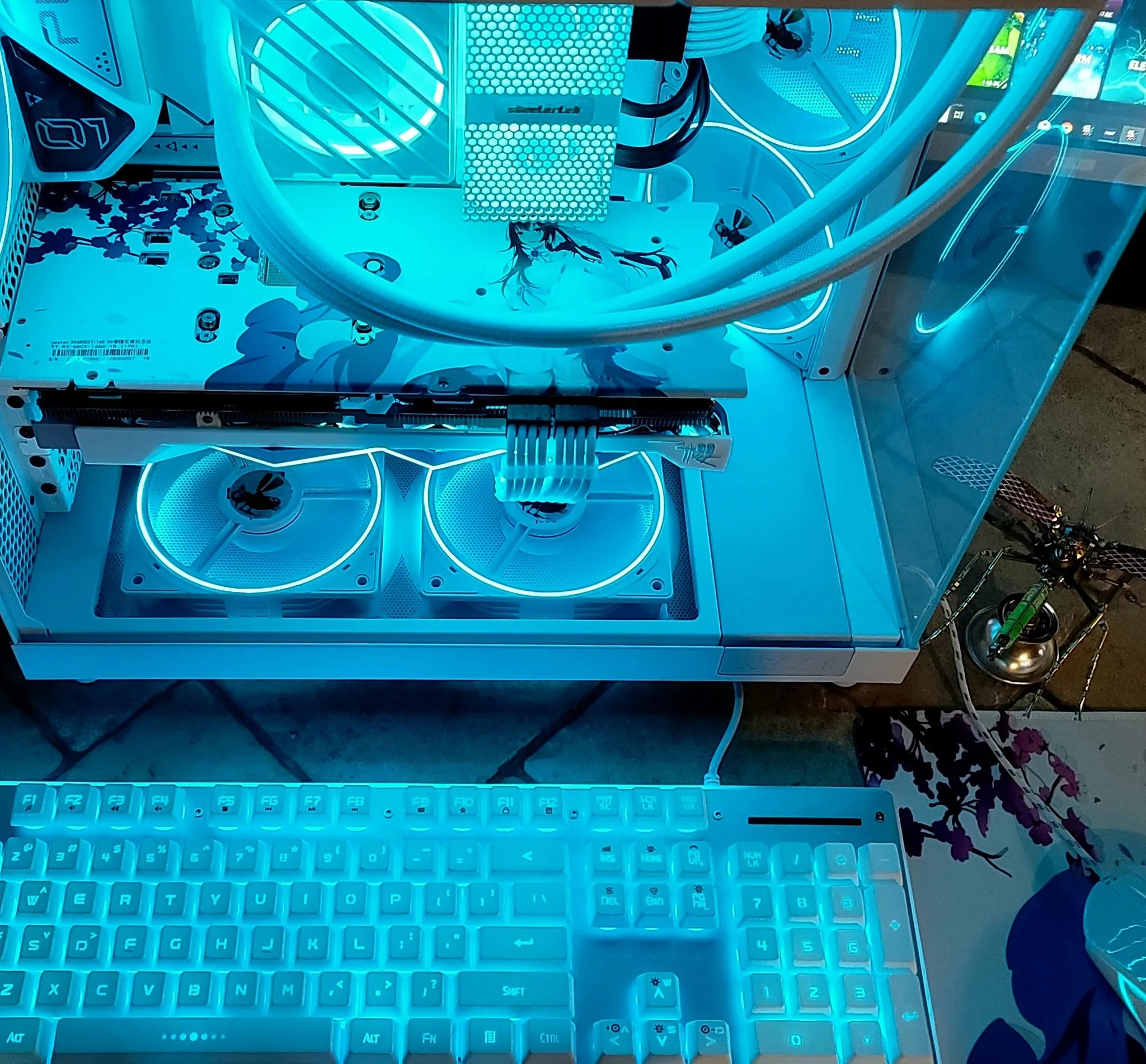 Sakura!  i7 12700k, Yeston RX 6800XT, 32Gb DDR5, 360 AIO, WiFi/BT/Ethernet, Z690