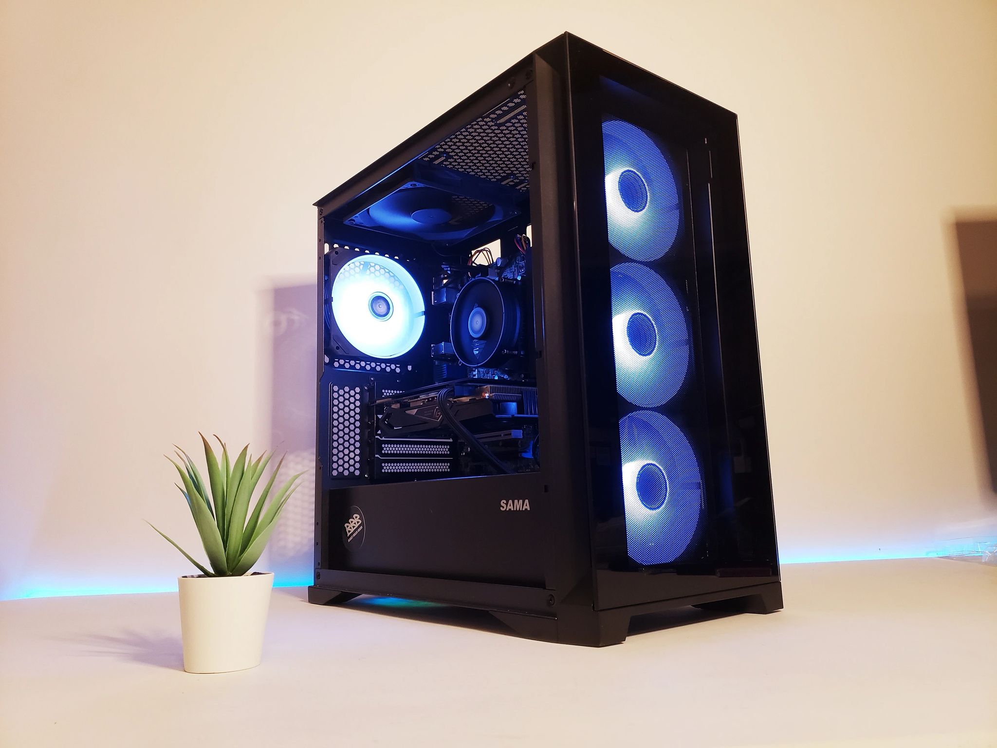 Budget Gaming PC | ⚙️RX570 | Changeable RGB Lighting ✨ |