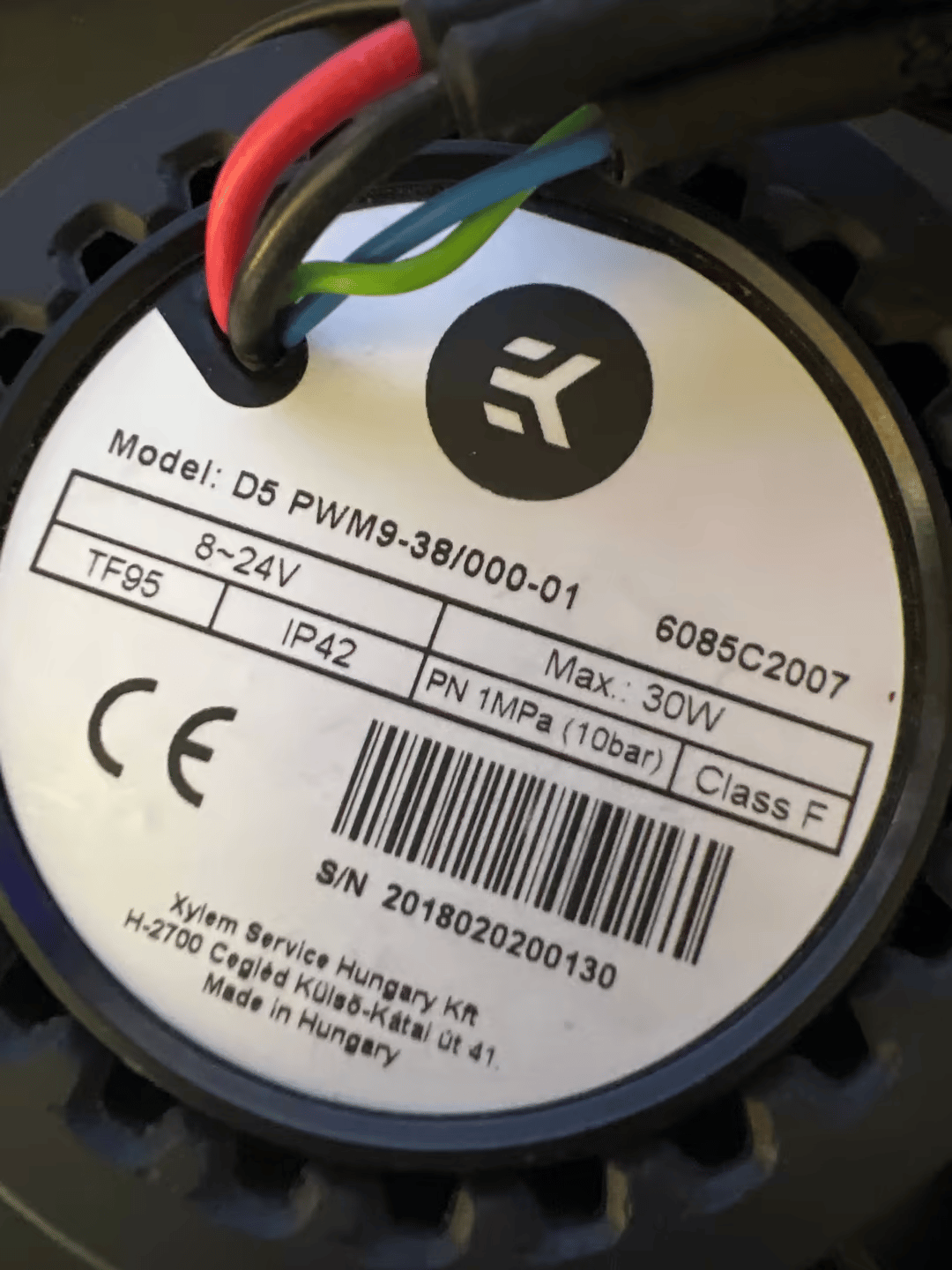 EK-XTOP Revo D5 RGB PWM - Plexi (incl. sl. pump)