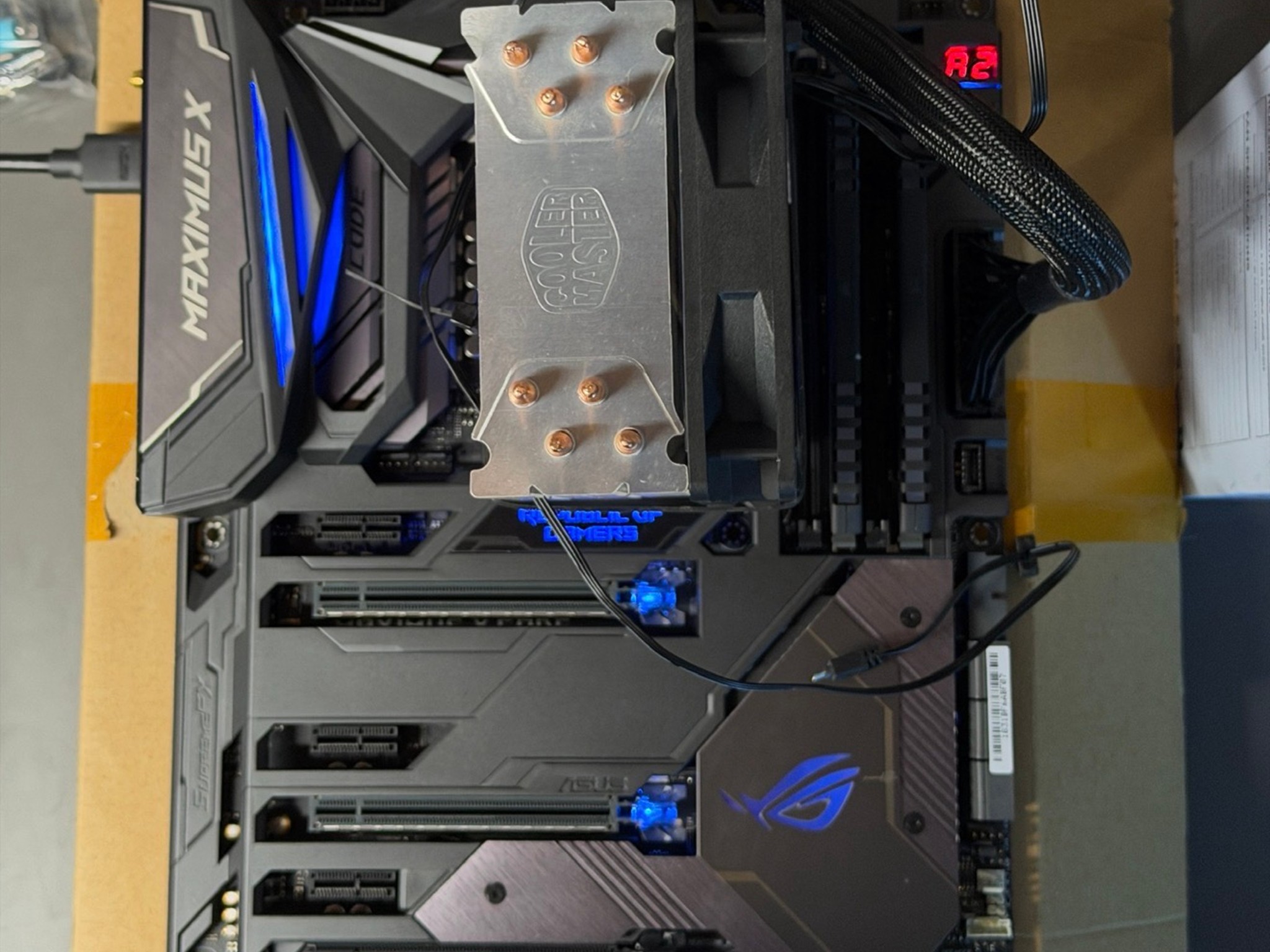 🔥ROG MAXIMUS X CODE🔥 WiFi ATX |LGA1151| i7-8700k | Corsair RGB VENGEANCE 2x8gb Ram