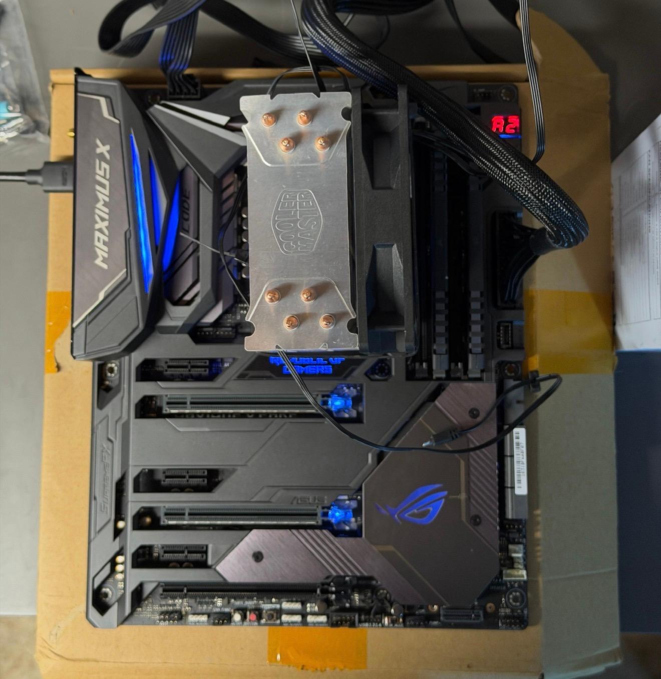 🔥ROG MAXIMUS X CODE🔥 WiFi ATX |LGA1151| i7-8700k | Corsair RGB VENGEANCE 2x8gb Ram