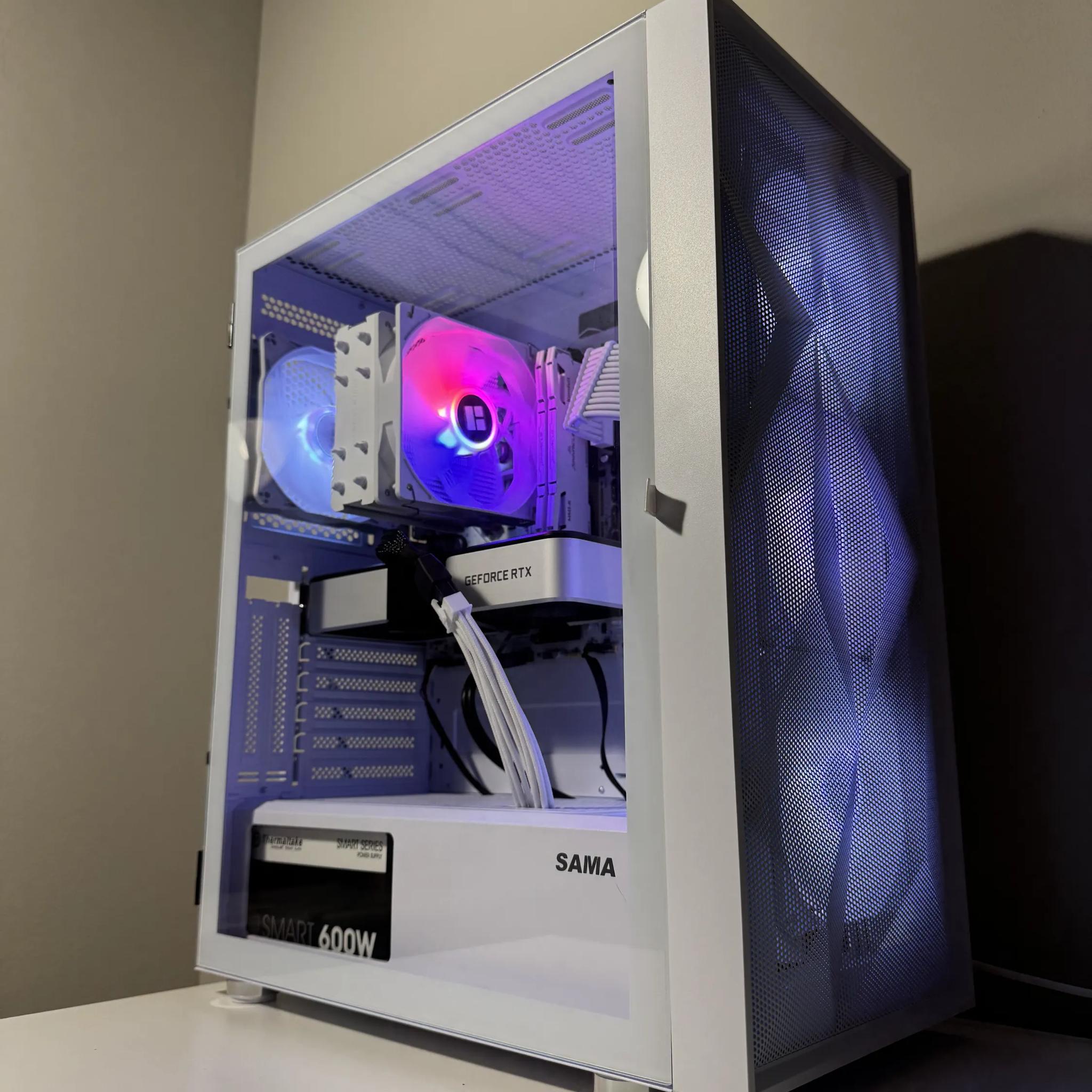 ✨Whiteout ✨ R5-5600X| RTX 3060Ti FE| 16GB DDR4 | 512GB NVMe