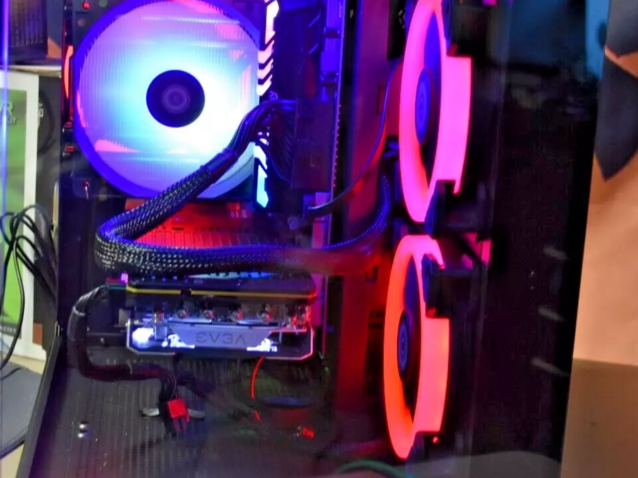 Gaming PC Intel I 5 9400 16 GB of RAM RGB GPU 1080 8 GB 1TB NVME+ 500GB HHD Custom built
