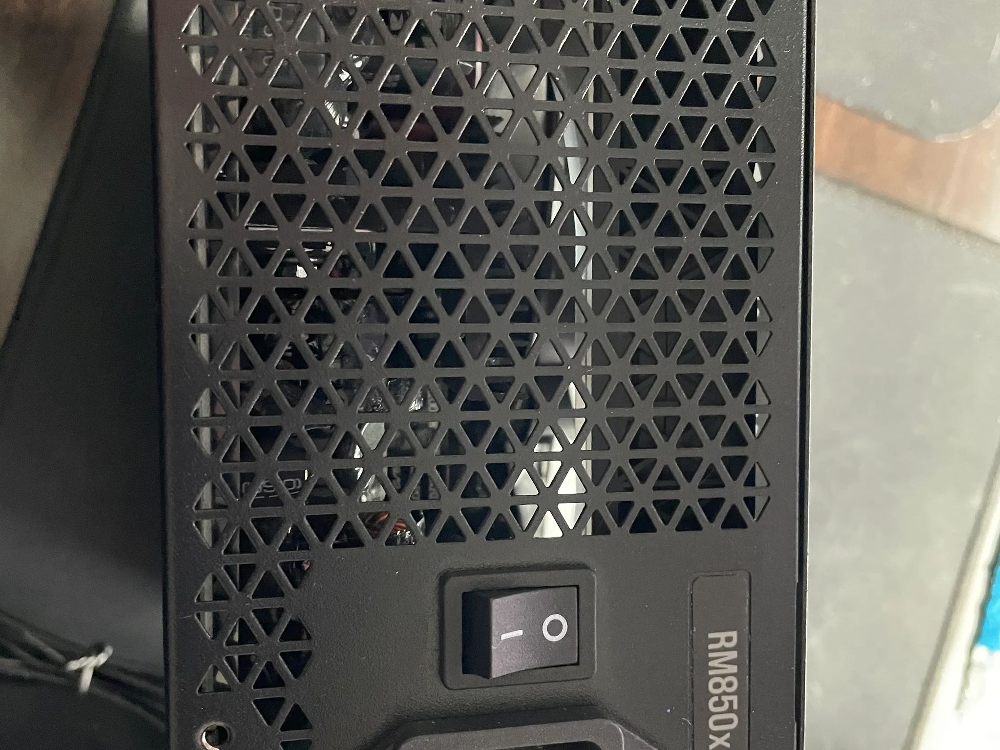 Corsair RMx (2021) 850 W 80 + Gold Certified Fully Modular Power Supply - Great condition