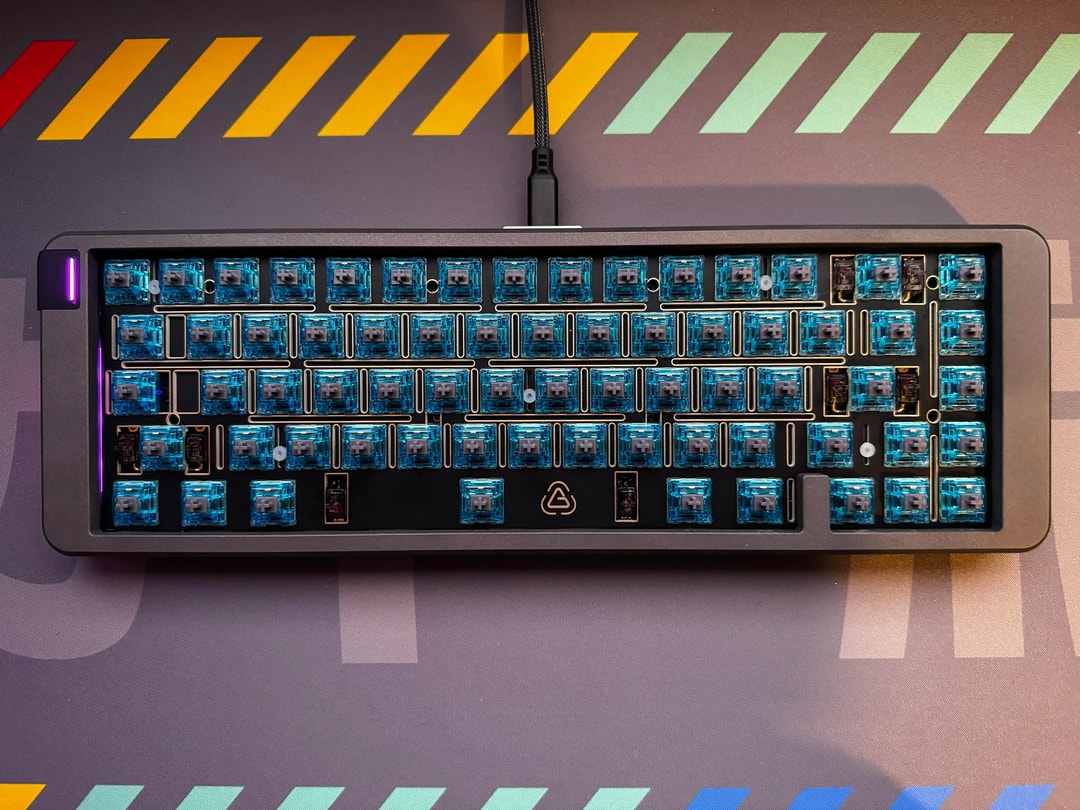 Cerakoted Gunmetal Graystudio Space65 R3 Custom Hotswappable