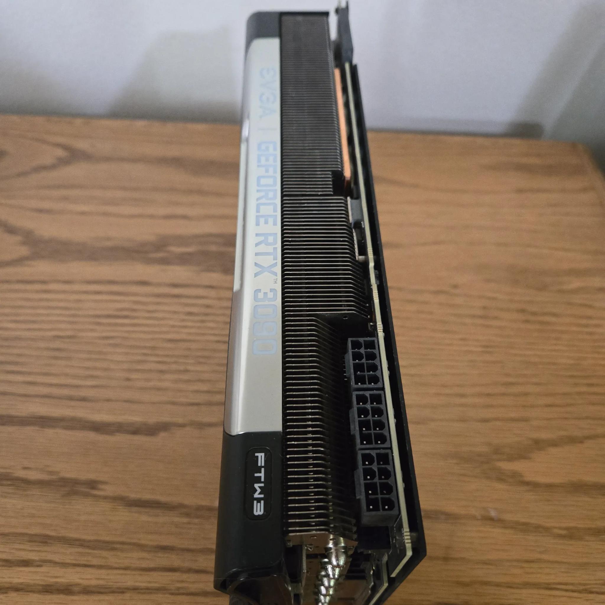 EVGA 3090 FTW3 ULTRA 24G RGB Used