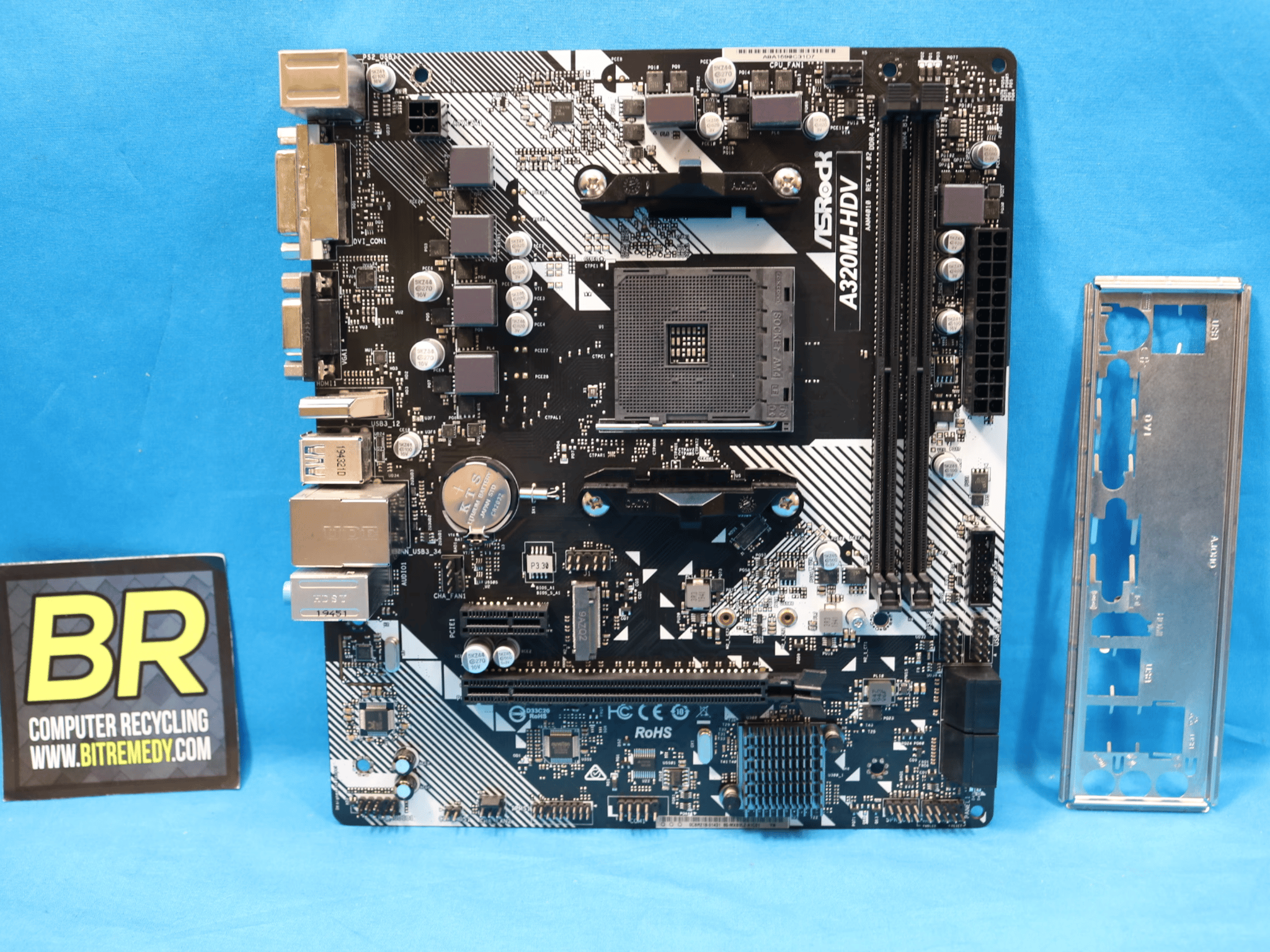 *Newest BIOS Version* ASRock A320M-HDV R4.0 AMD Socket AM4 MicroATX DDR4 Desktop Motherboard & I/O