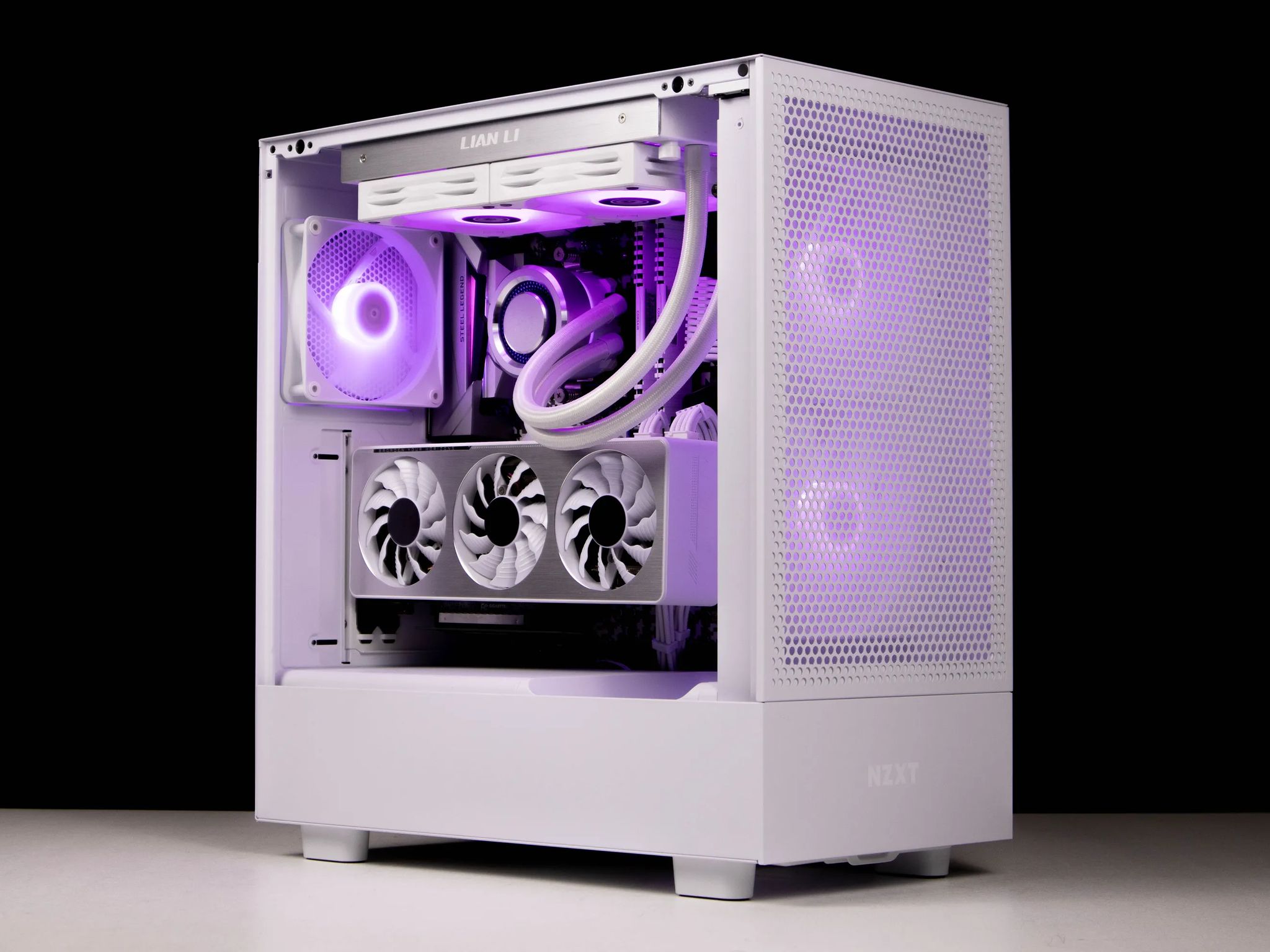 ~Snowstorm~ (RTX 3070 | Ryzen 5 5600X | 32gb RAM)