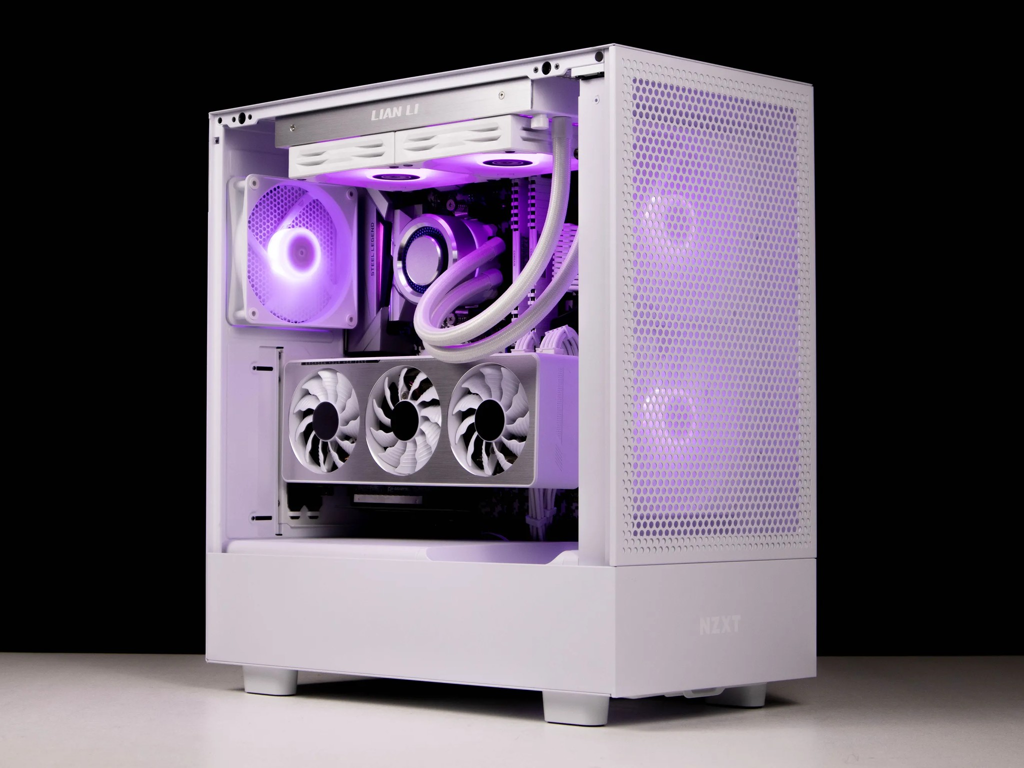 ~Snowstorm~ (RTX 3070 | Ryzen 5 5600X | 32gb RAM)