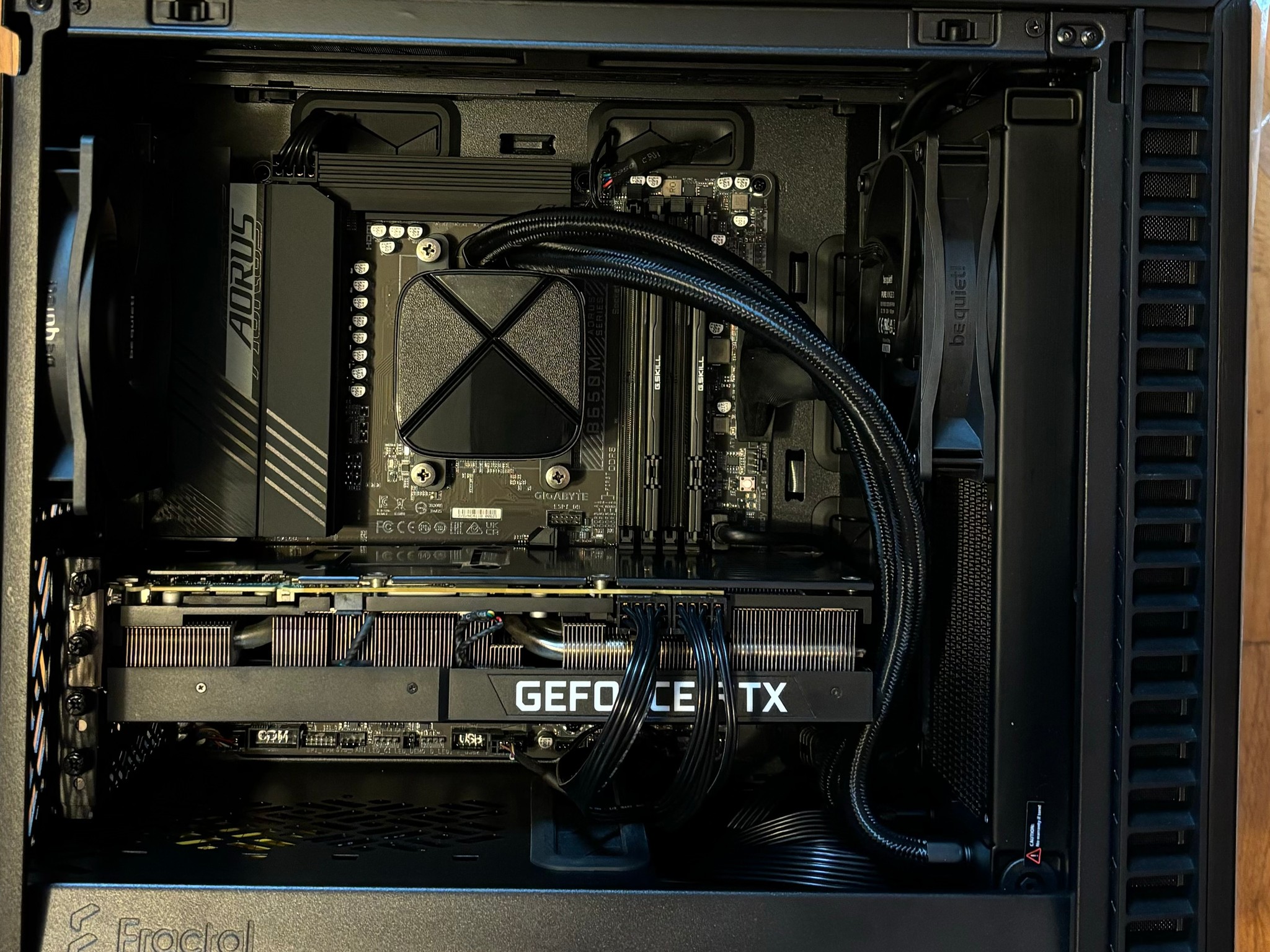 Micro Atx pc,Ryzen 9 7900, RTX 3090, 64GB ddr5, 2tb ssd