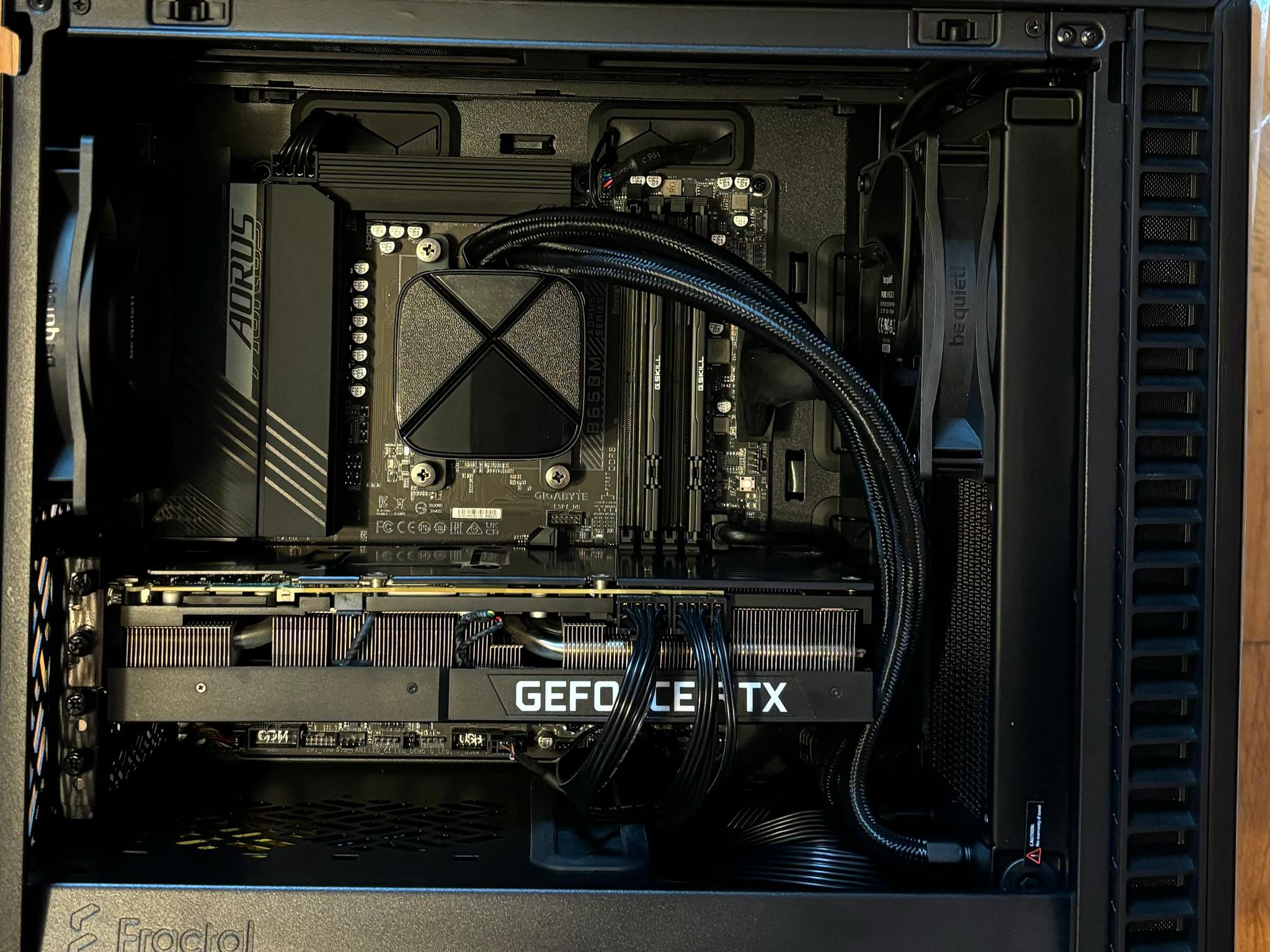 Micro Atx pc,Ryzen 9 7900, RTX 3090, 64GB ddr5, 2tb ssd