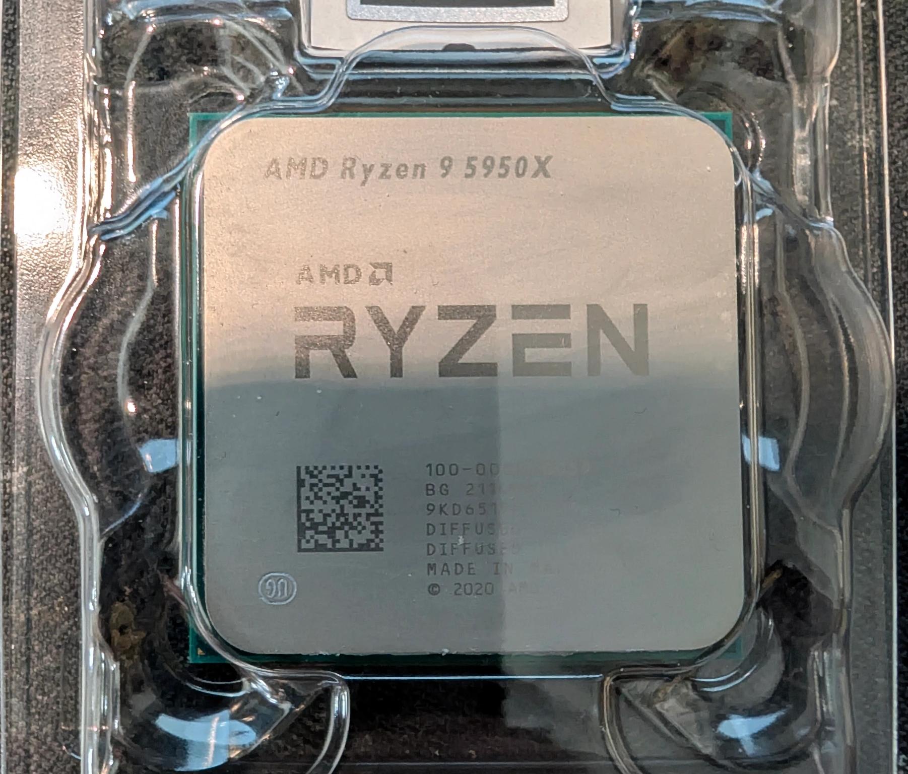 5950x 16 Core 32 Thread unlocked desktop CPU - Used w/box and sticker