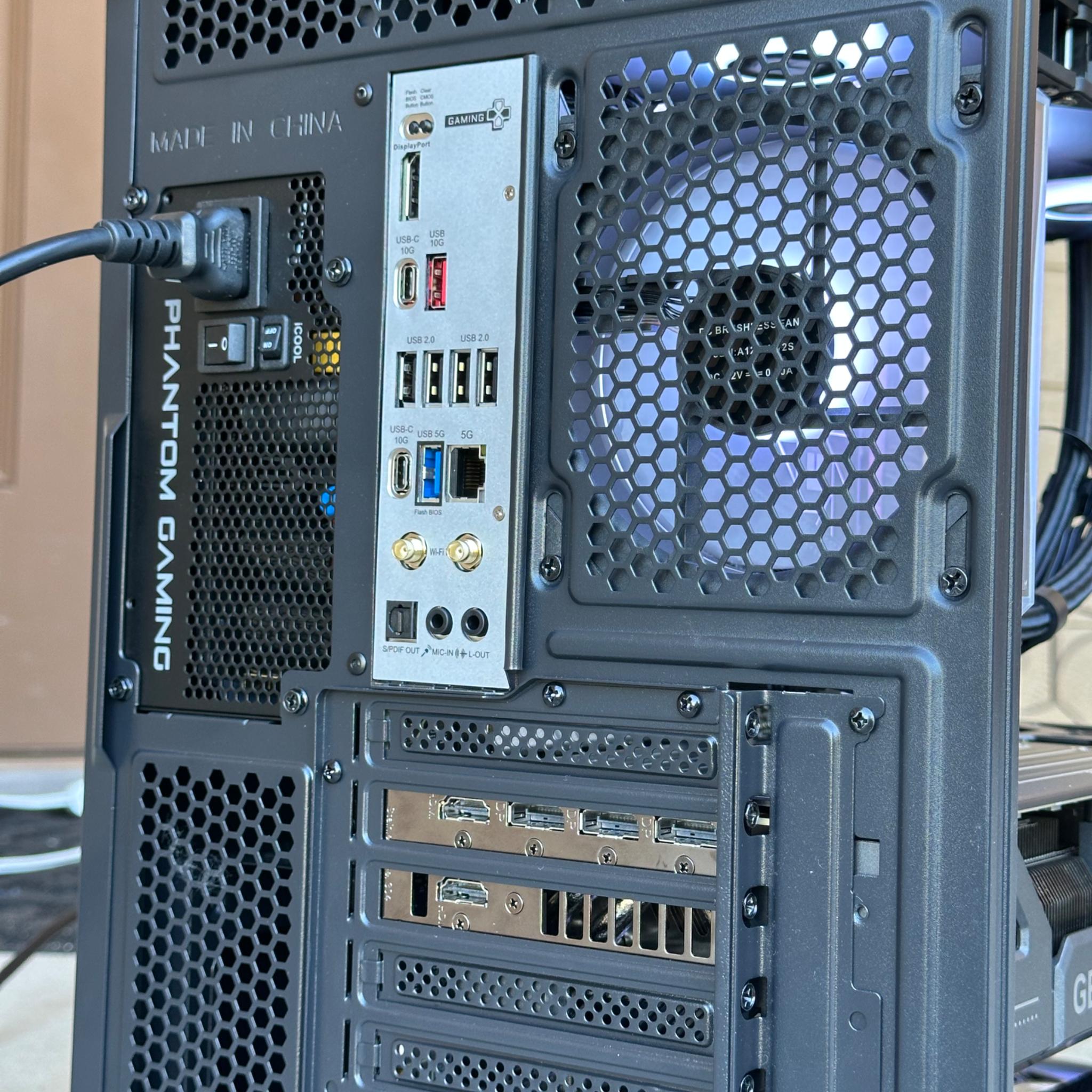 Rtx 5080 \ Ryzen 7 9800X3D \ 32GB DDR5 \ 2TB nvme ssd \ 1000w Gold psu \ Windows 11 Pro