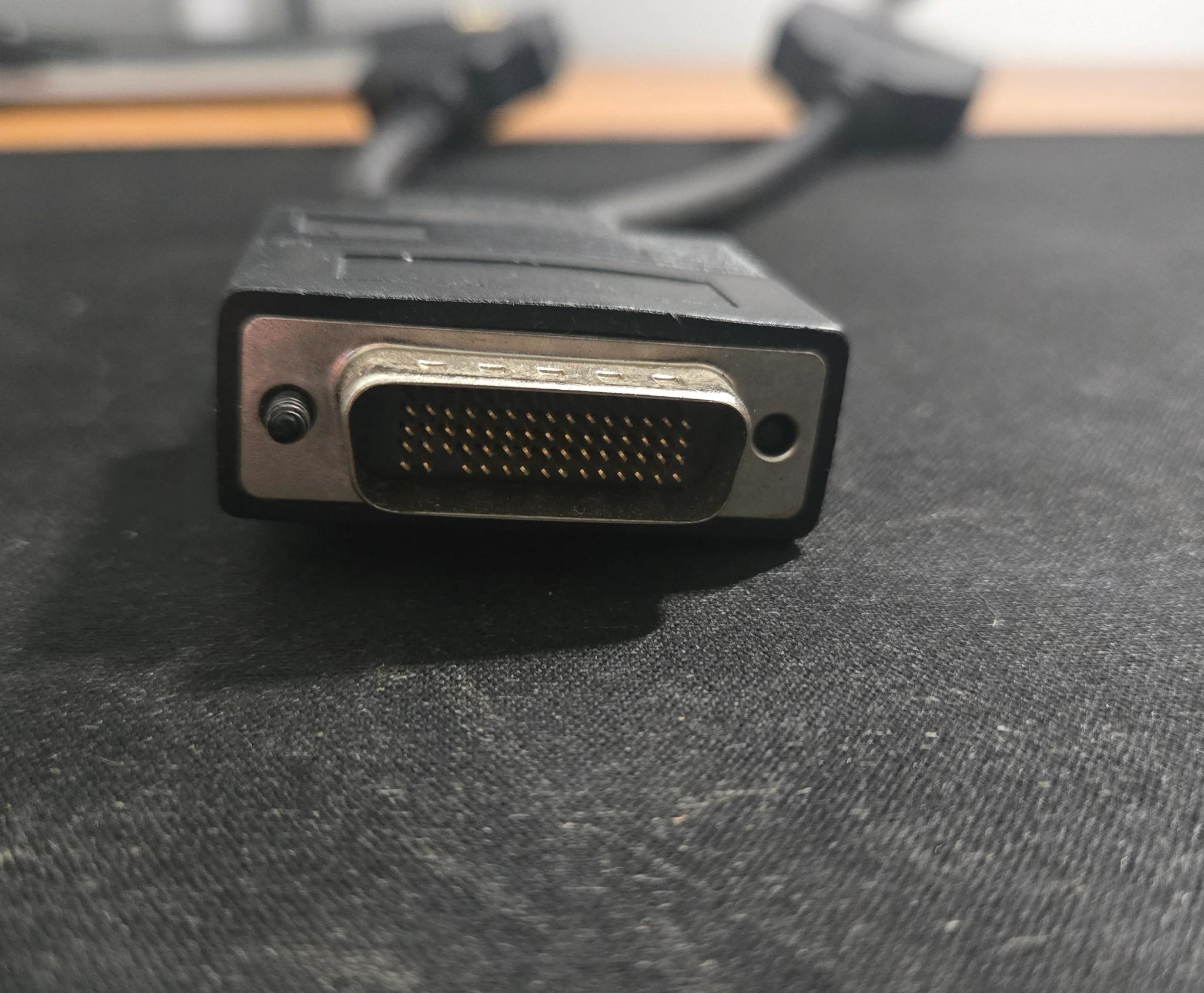 Dell/HP DMS-59 to DVI splitter
