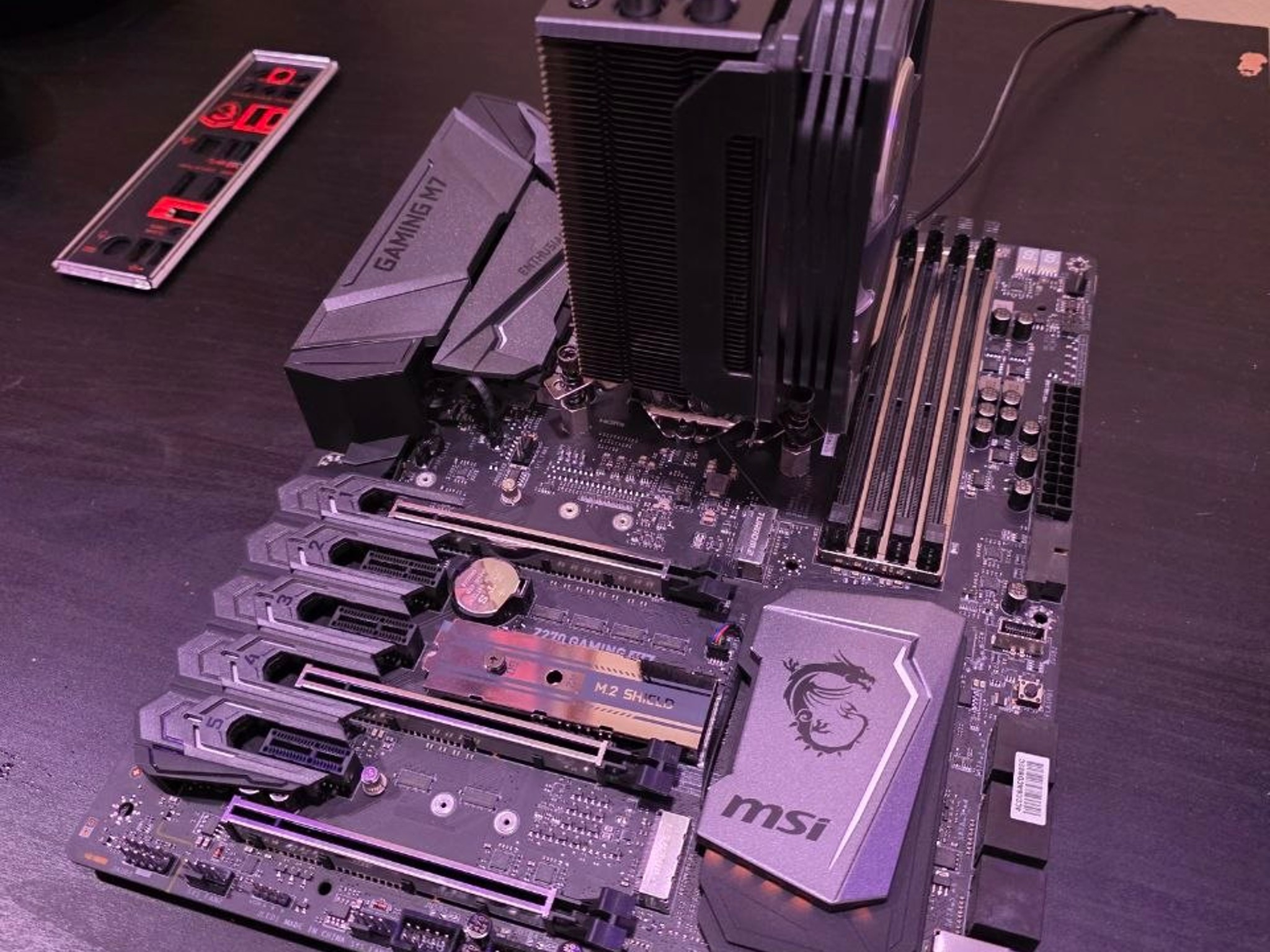MSI Z270 Gaming M7 | Intel Core i5 7600K w/ CPU Cooler | No RAM