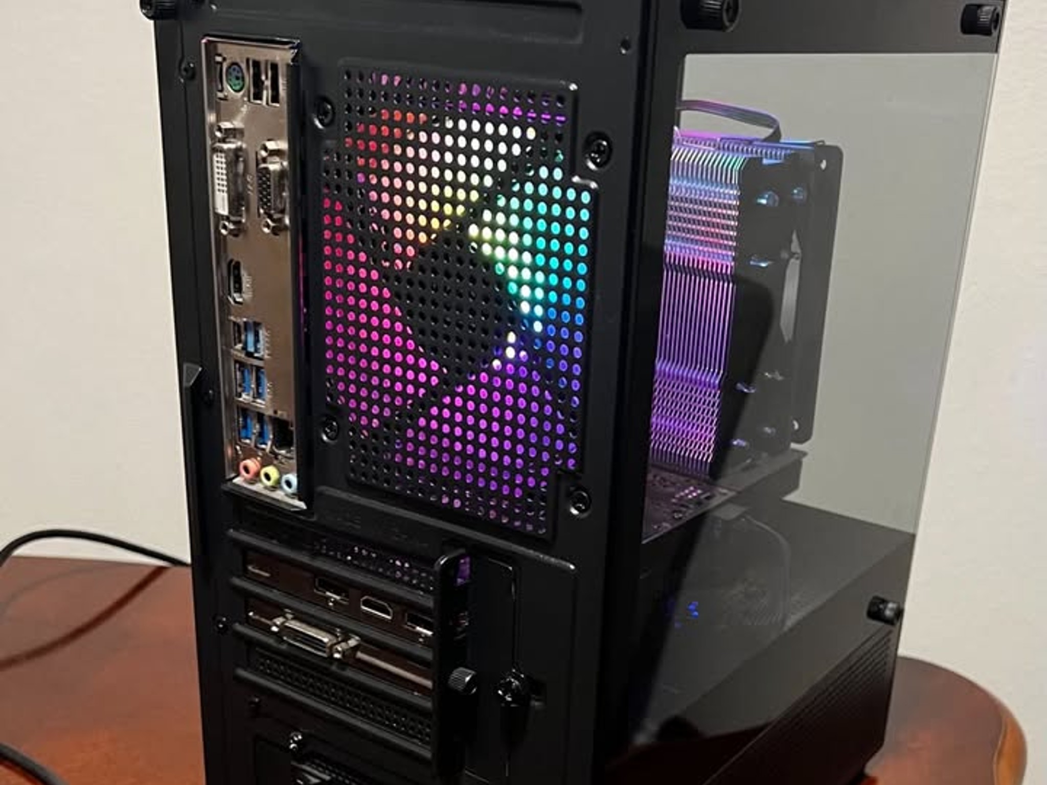 Gaming PC | Ryzen 5600 | RTX 2060 | MASSIVE 2TB SSD | 16GB RAM | Brand New Case | WiFi AND Bluetooth