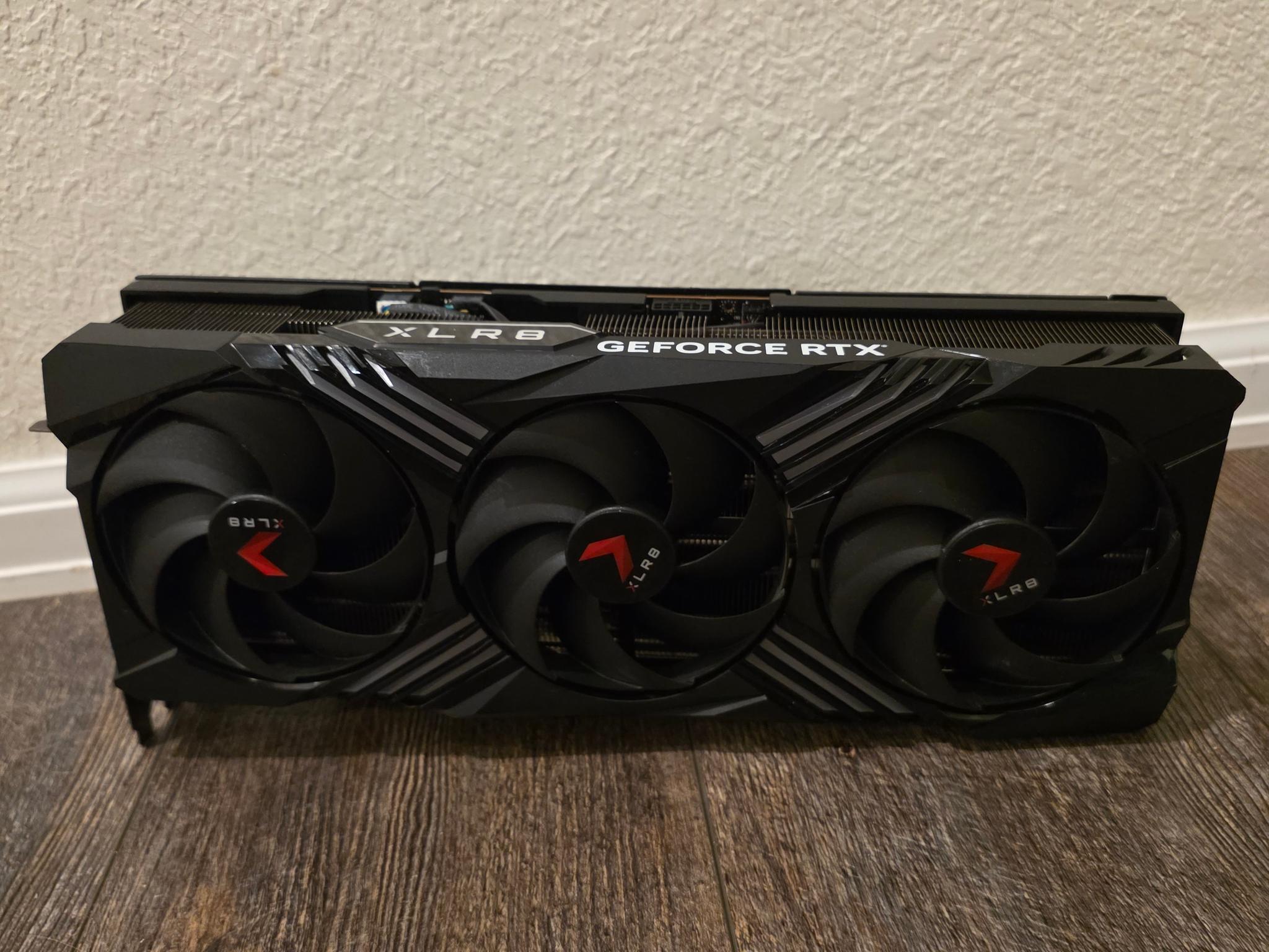 PNY XLR8 Gaming VERTO EPIC-X RGB OC GeForce RTX 4090