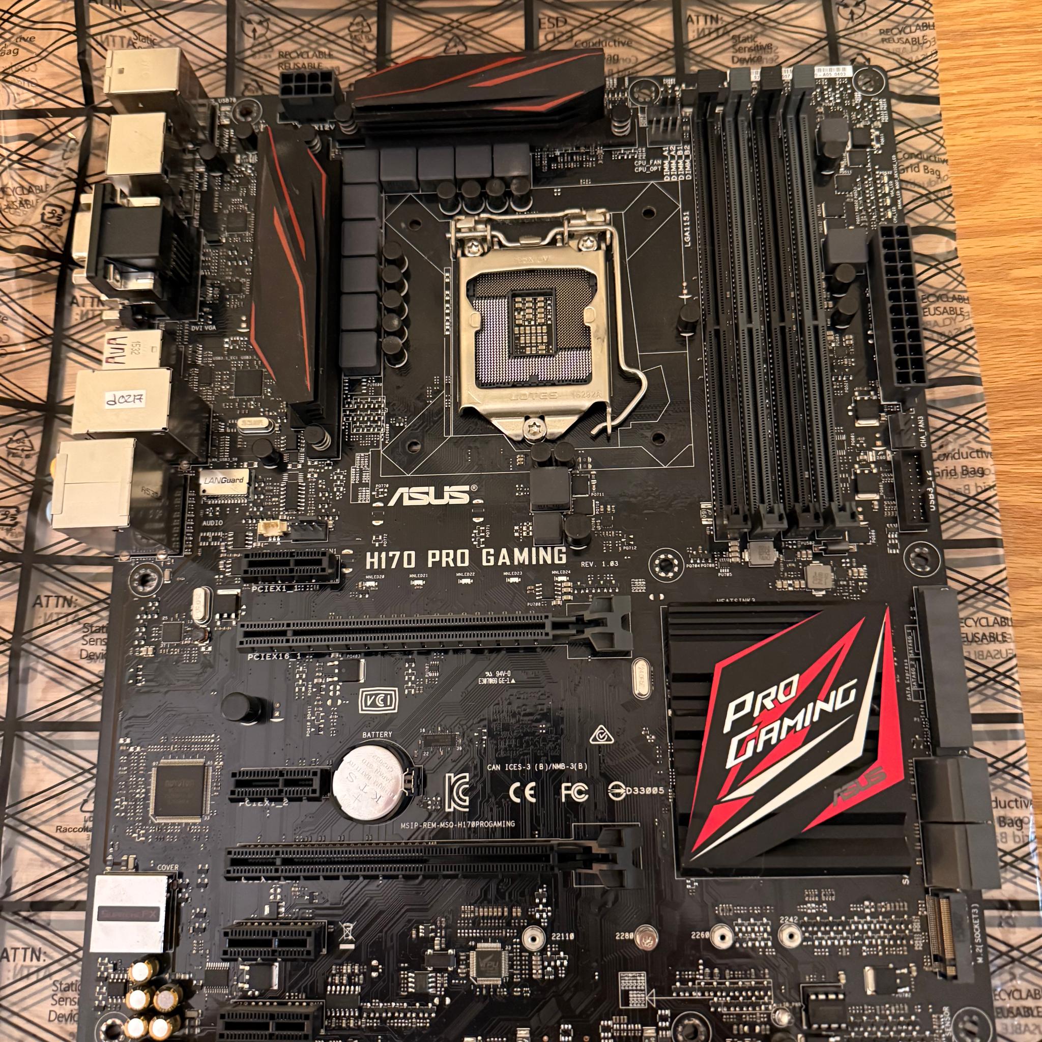 ASUS H170 PRO Gaming Motherboard 6th Gen Intel ATX