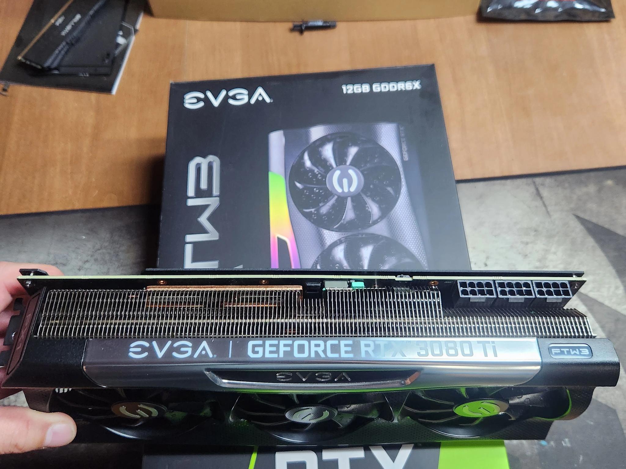EVGA GeForce RTX 3080 Ti FTW3 Ultra Gaming