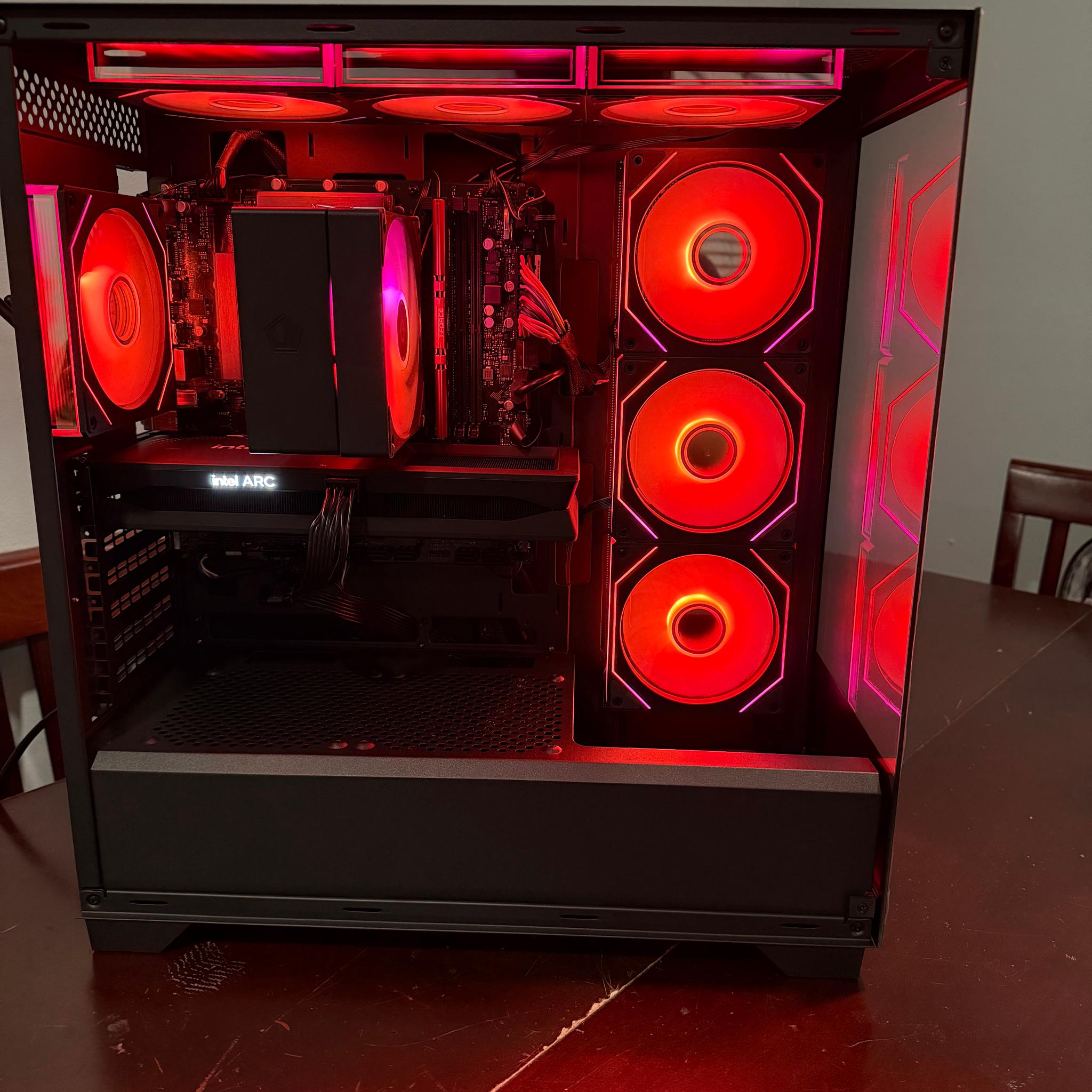 I5 12400F - Intel Arc B580 12gb - 16gb ddr4 3200mhz - 512gb m.2 ssd - windows 10 - custom gaming pc