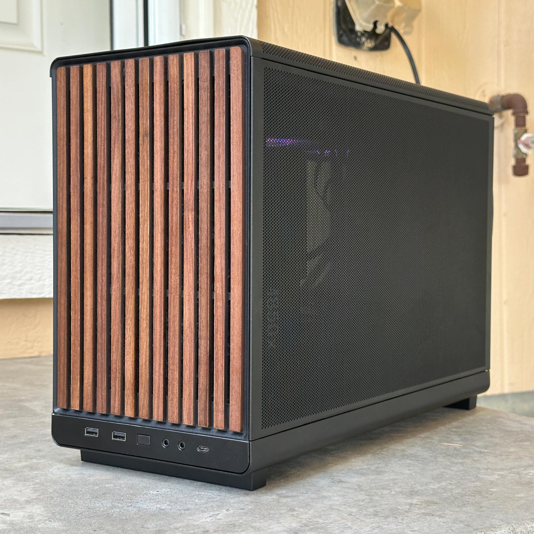 Gaming pc \ Rx 9070 XT \ i5-13600K \ 32GB 6000Mhz cl30 \ 2TB nvme ssd \ 850w psu \ Windows 11 Pro