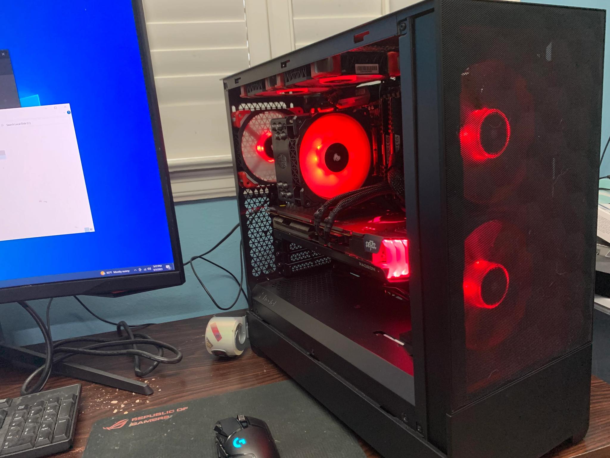 Red Devil|Ryzen 7 3700X|RX 6700XT|32GB|500GB SSD|2TB HDD|Wifi|Windows 10 Pro