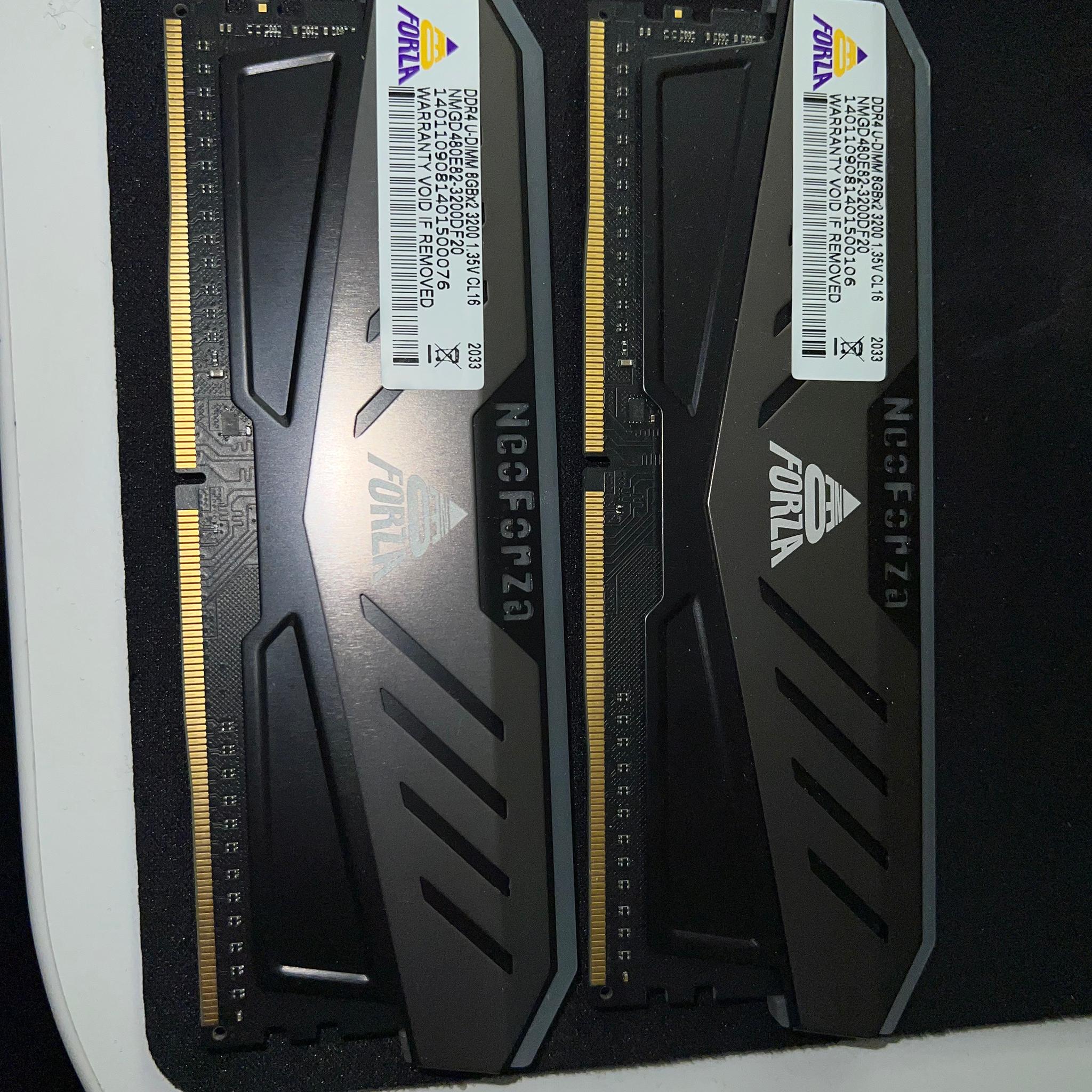Neo Ferza 2x8 DDR4 3200mhz