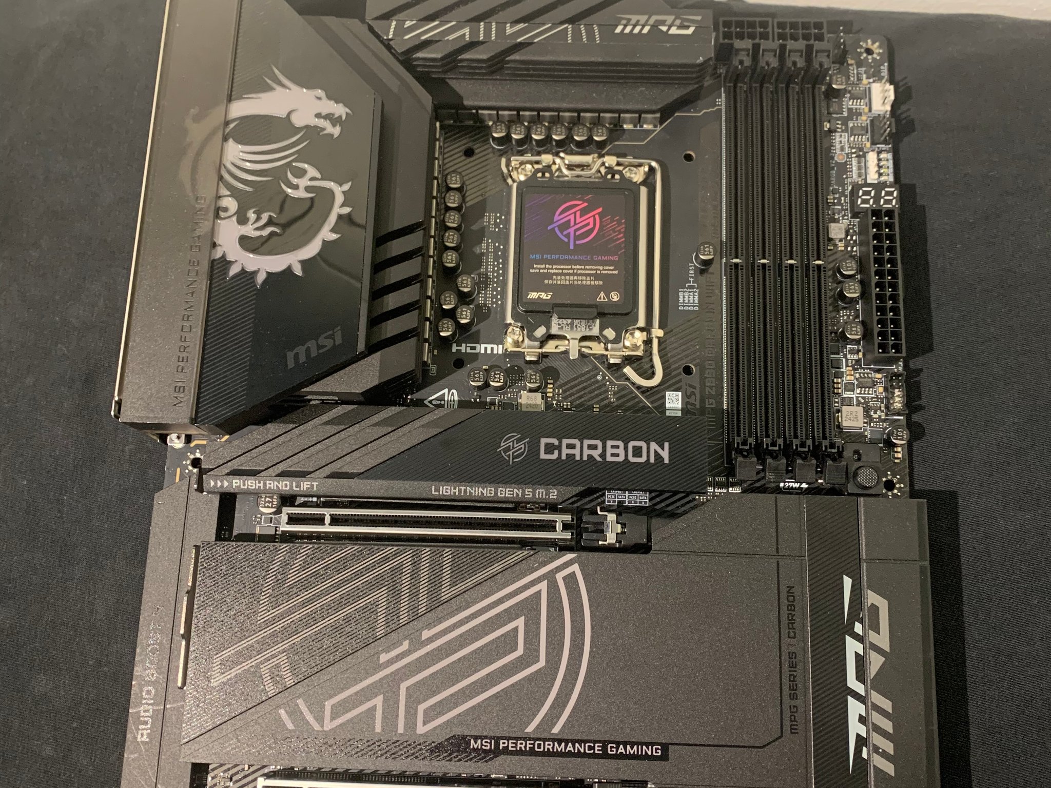 MSI MAG Z890 Carbon Wifi