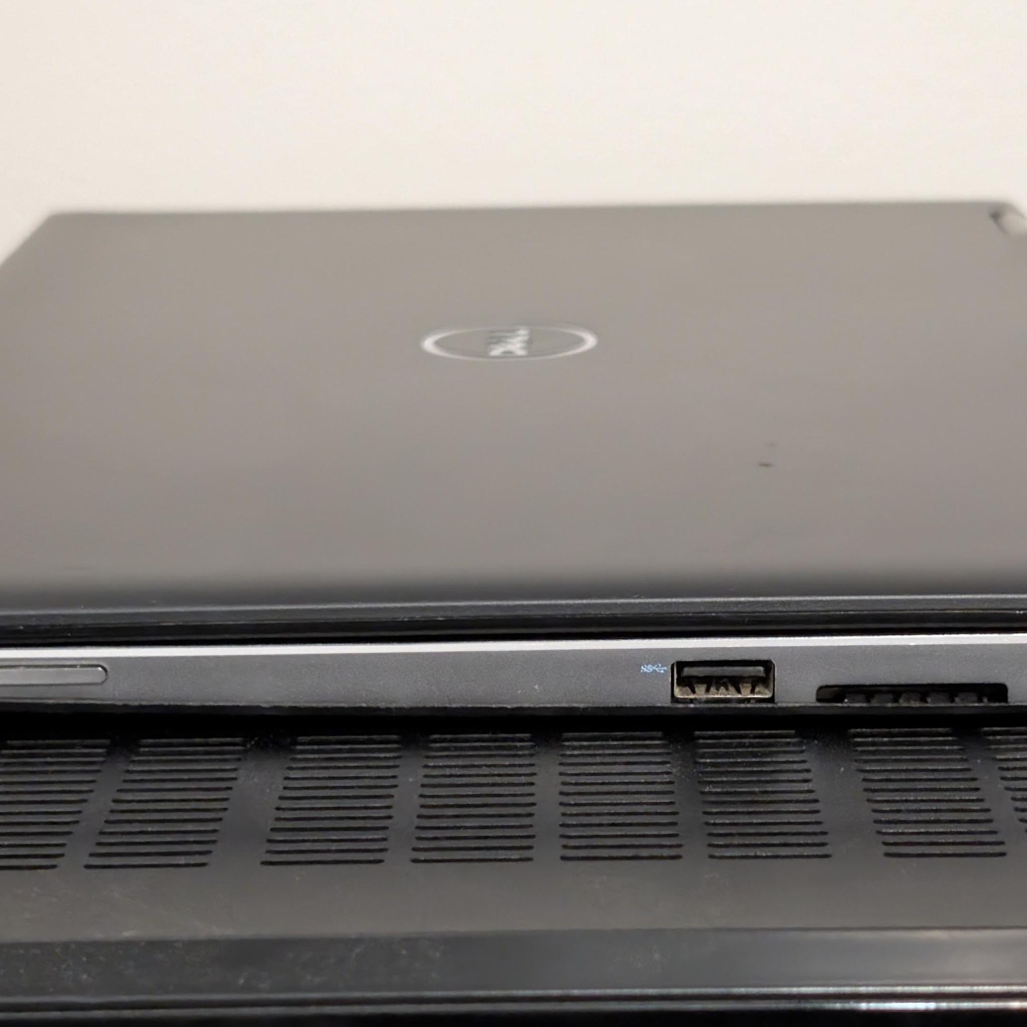 Dell Inspiron 13" 2-in-1 Convertible Laptop / Tablet | Core i3, 8GB, 128GB SSD | New Batt, SSD