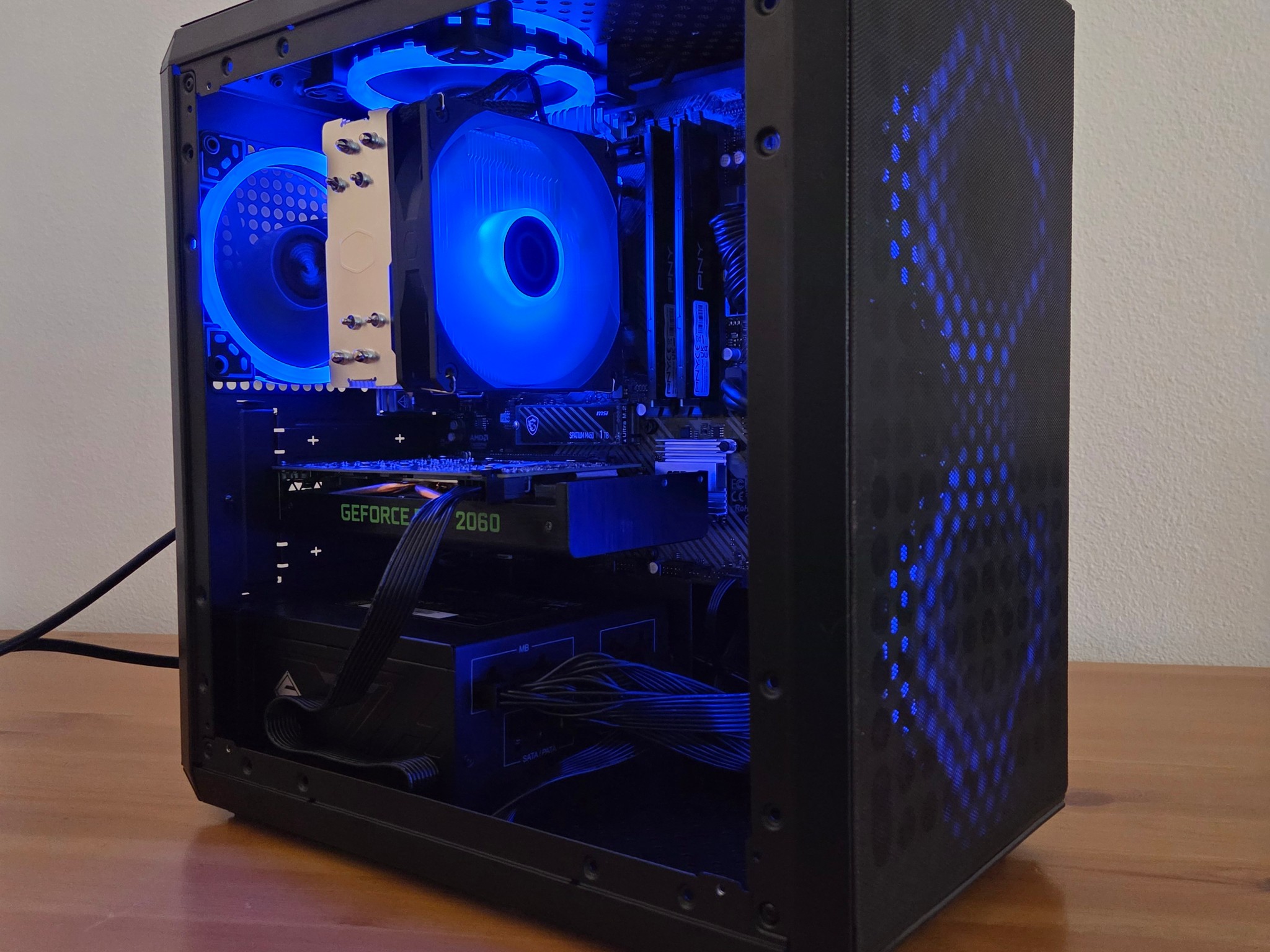 Ryzen 5, RTX 2060, 16GB Ram, 1TB NVME, Windows 11