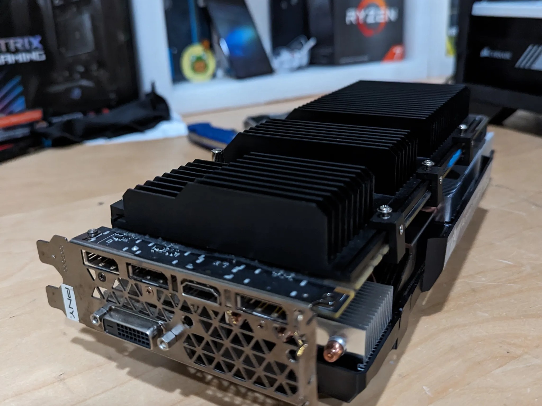 Nvidia GTX 1080 w/ Arctic Accelero IV Cooler