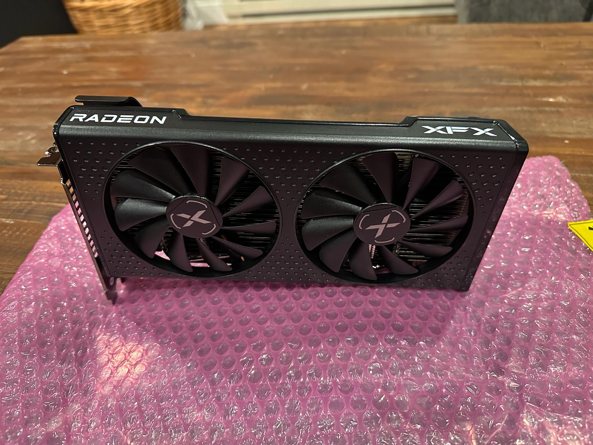 AMD Radeon RX 7600 8GB GDDR6 Graphics Card