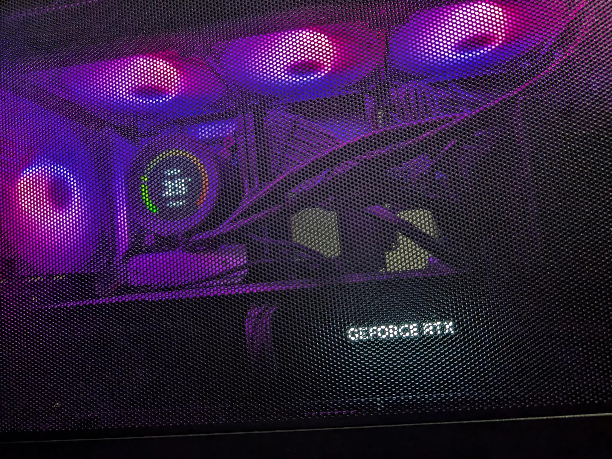 Nvidia RTX 4080 Super / Intel Core i7-14700K / 2TB NVME / 64GB RAM / 360 AIO / Windows 11 Pro
