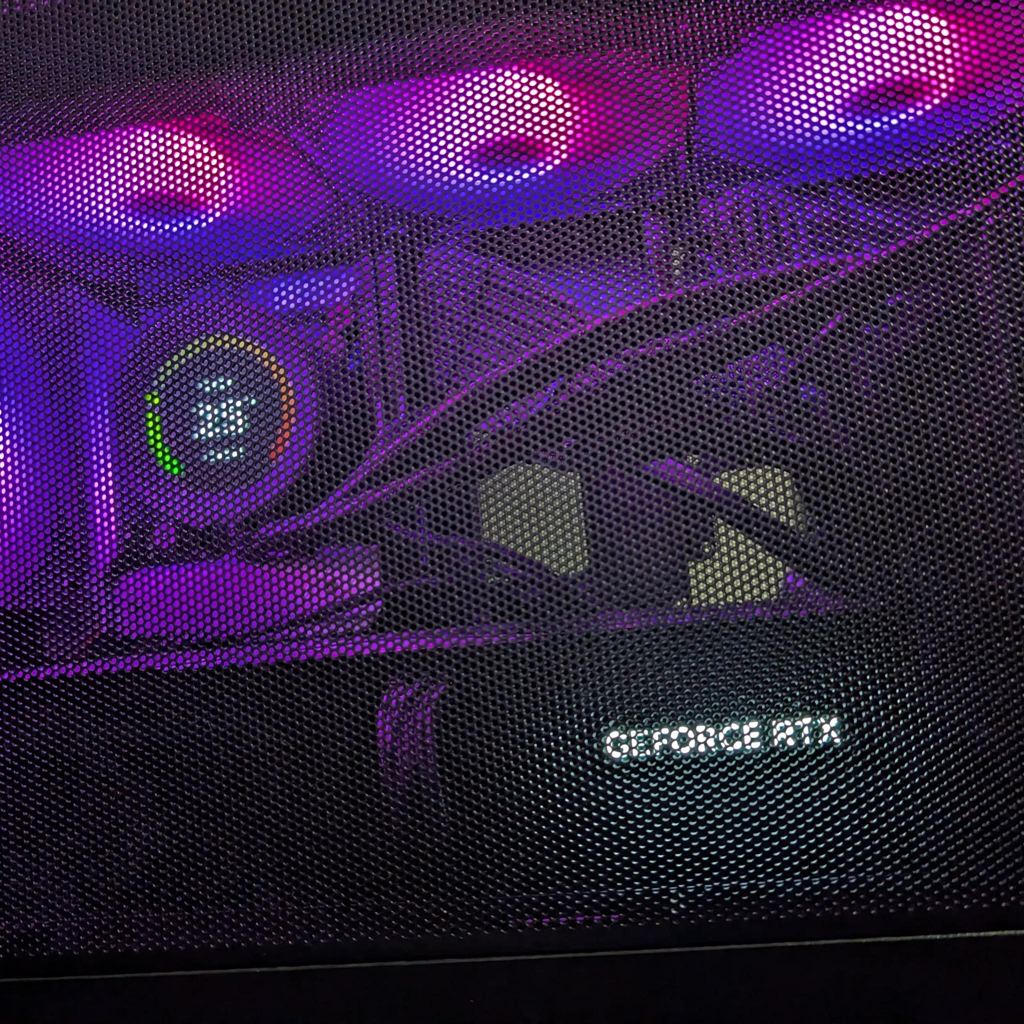 Nvidia RTX 4080 Super / Intel Core i7-14700K / 2TB NVME / 64GB RAM / 360 AIO / Windows 11 Pro