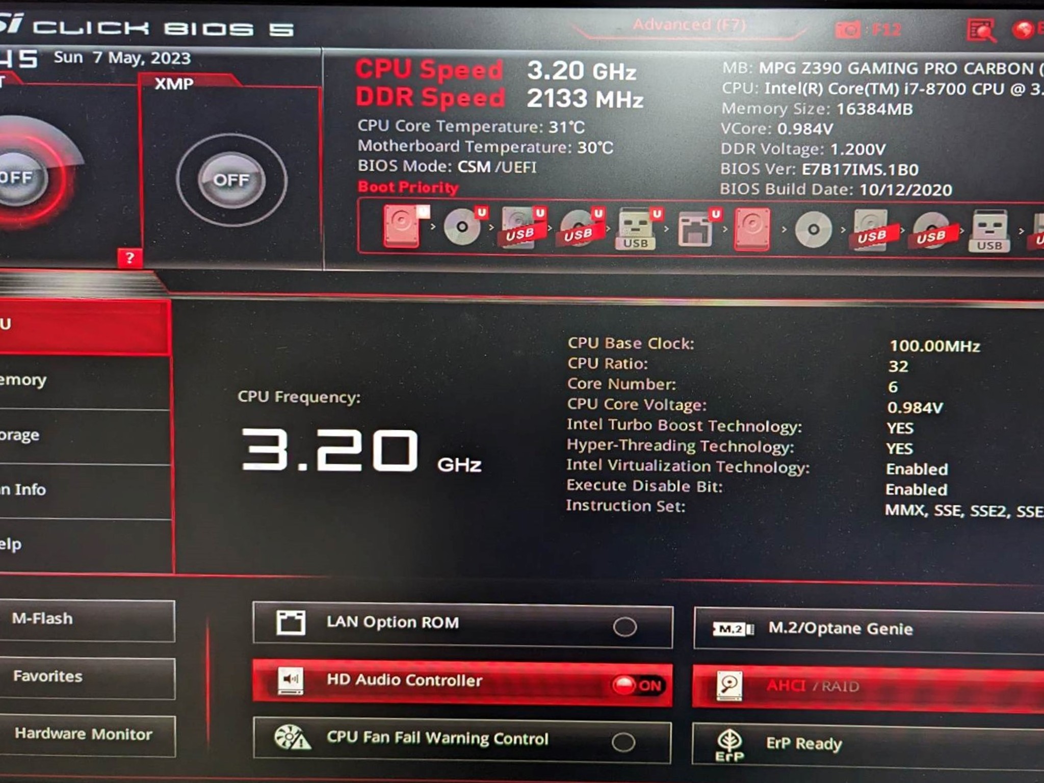 UCW Ready To Play: Custom Z390 Build (i7-8700 + RX 580)