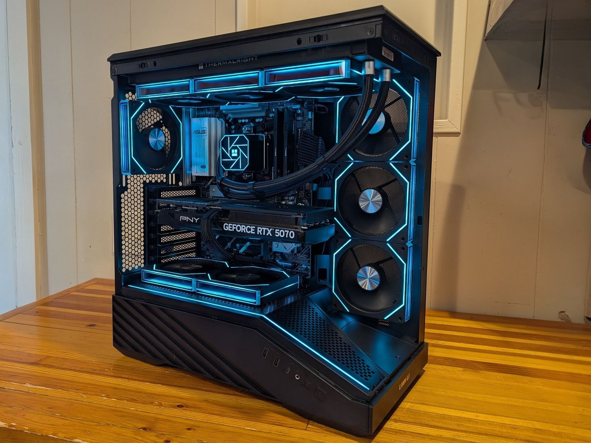 🖤 Ryzen 5 9600X | RTX 5070 | 32GB DDR5 | 1440p Gaming PC 🖤