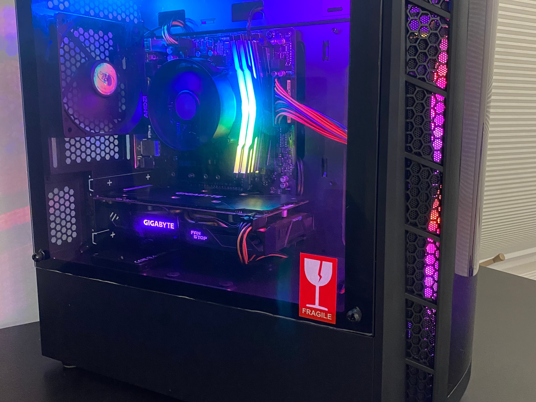 Ryzen 5 3400g gaming pc 16gb ram 256gb ssd