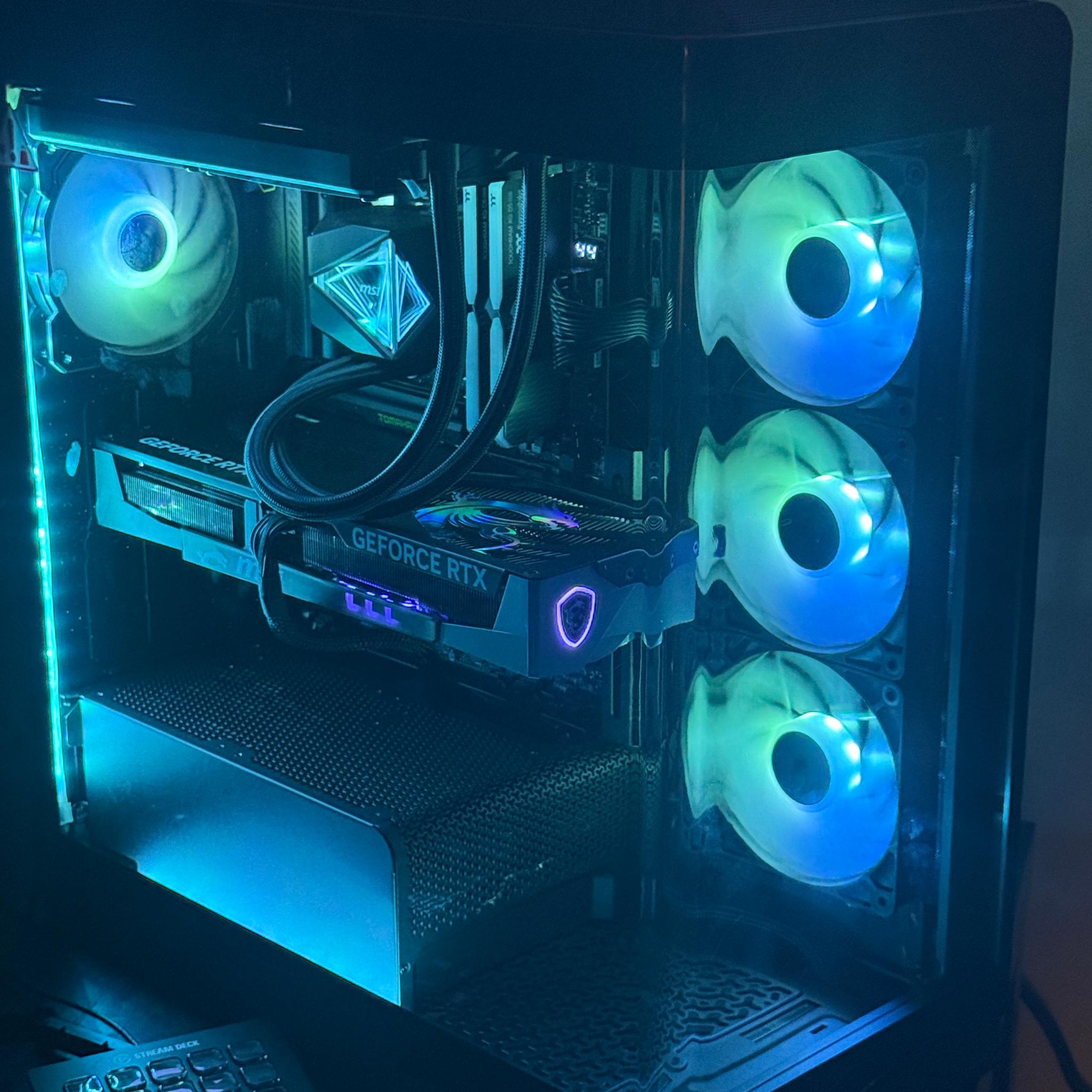 CUSTOM PC 7800X3D/5070/32gb 6400
