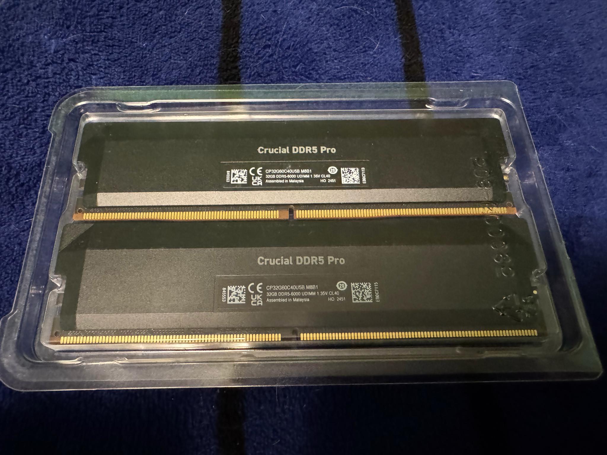 Crucial Pro DDR5 RAM 64GB Kit (2x32GB) 6000MHz CL40 - Black CP2K32G60C40U5B