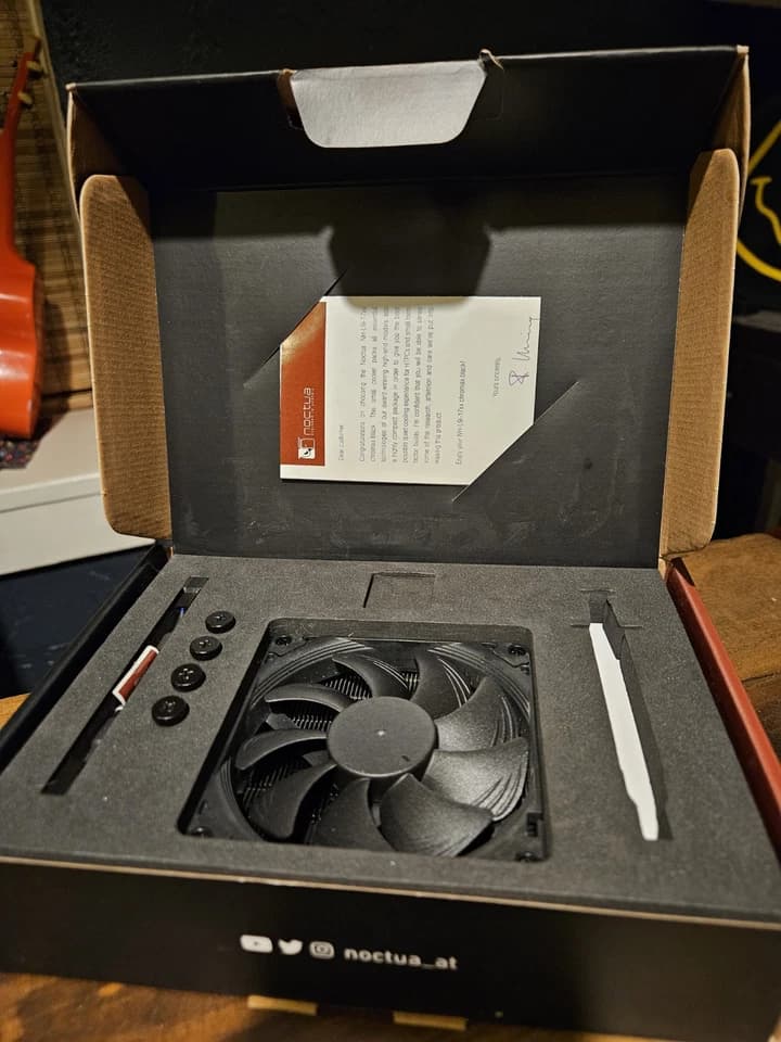 Noctua NH-L9i-17xx 92mm CPU Fan with Heatsink - chromax.black