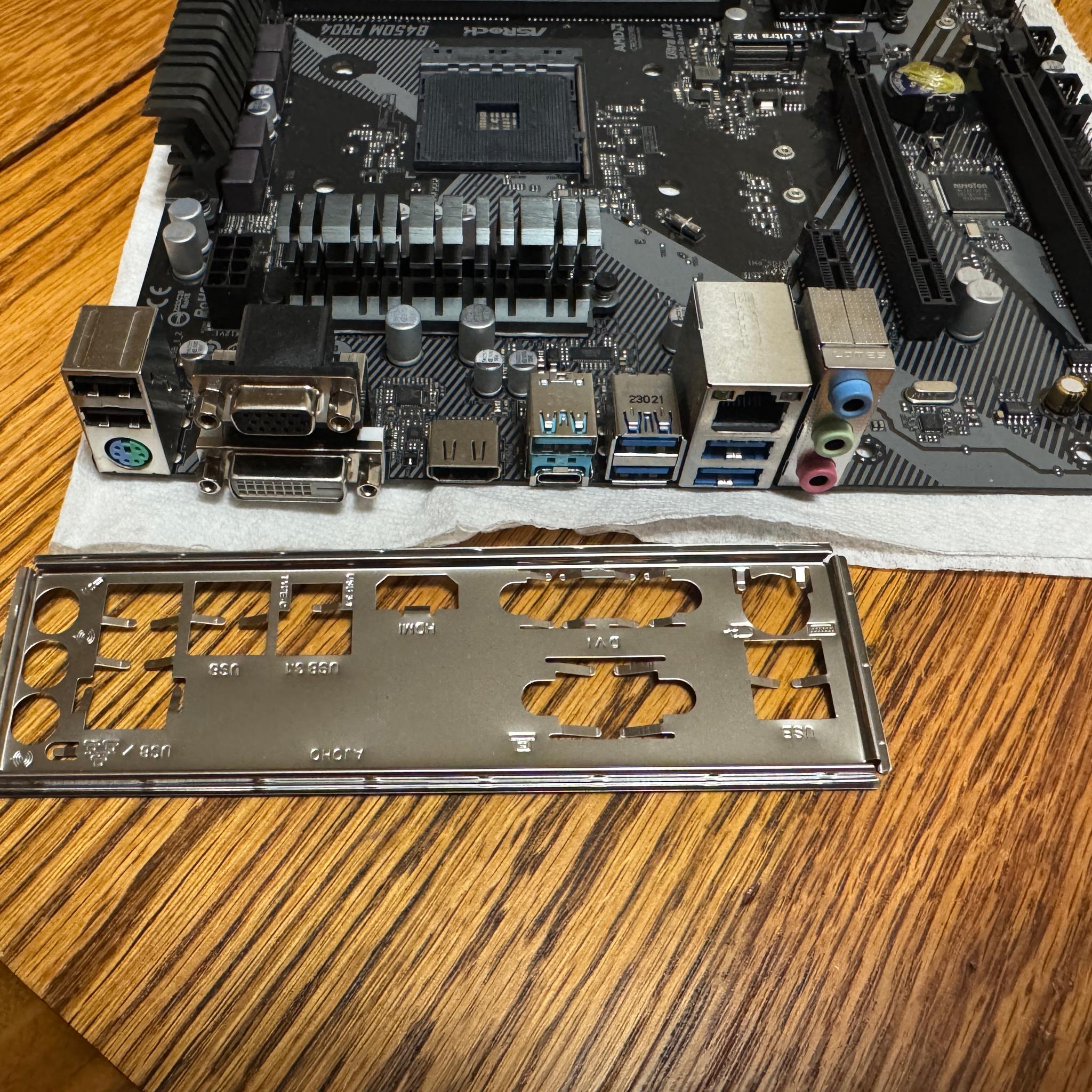 ASROCK B450M PRO4 R2.0 Socket AM4