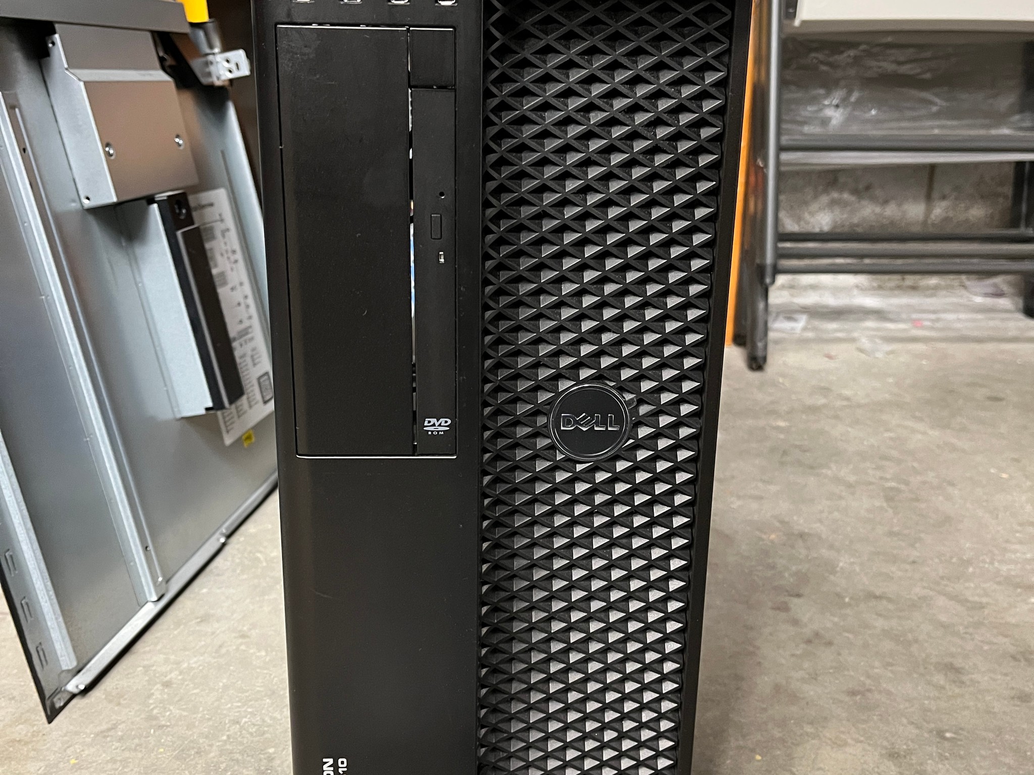 🔥NVIDIA GTX 1080, Intel Xeon 6 Core (Same as i7), 500 GB SSD, 12 GB RAM, Dell T5810 Gaming PC 🔵