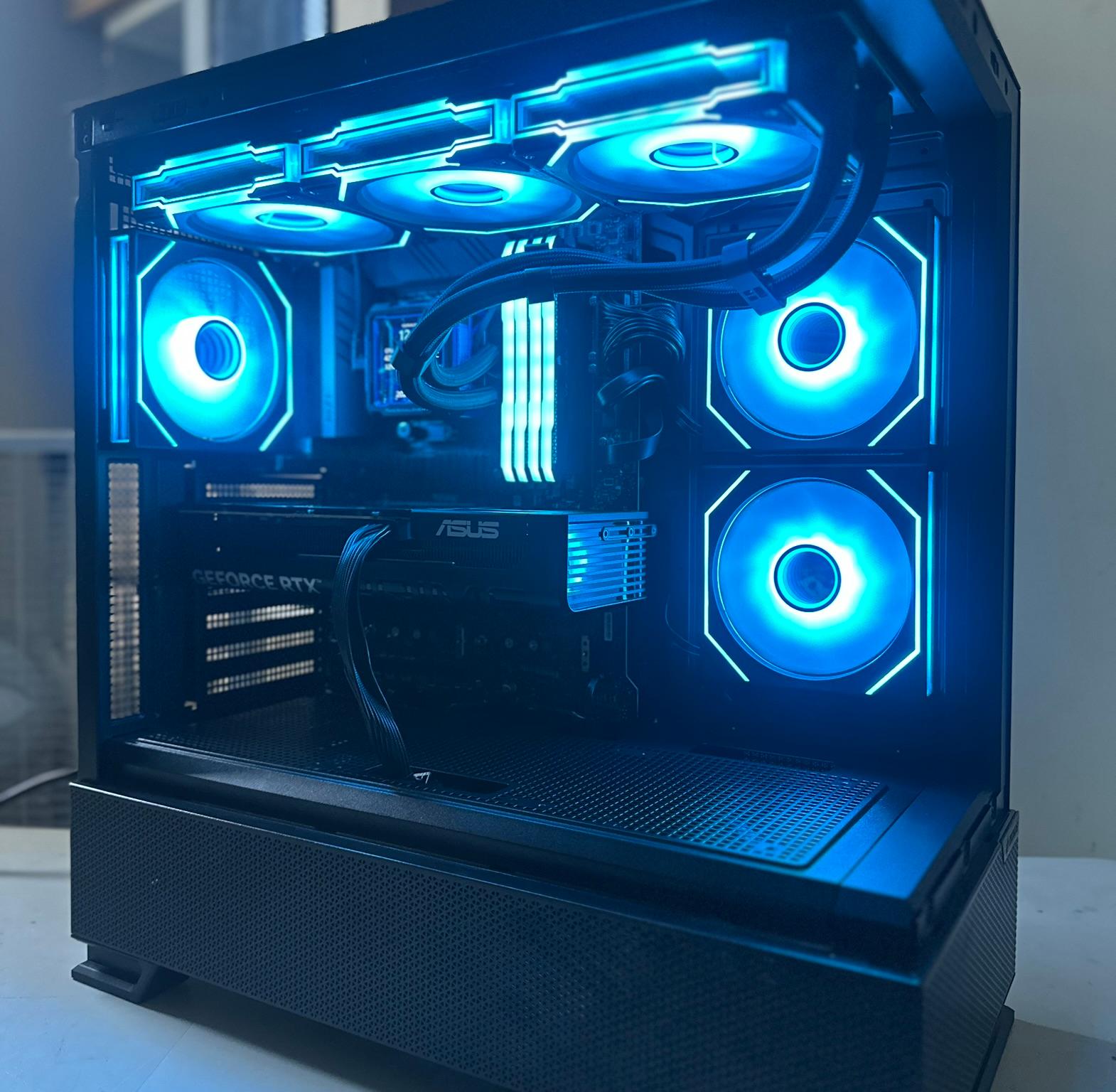 i5-12400F / RTX 5060 / 1TB NVME / 32GB RAM