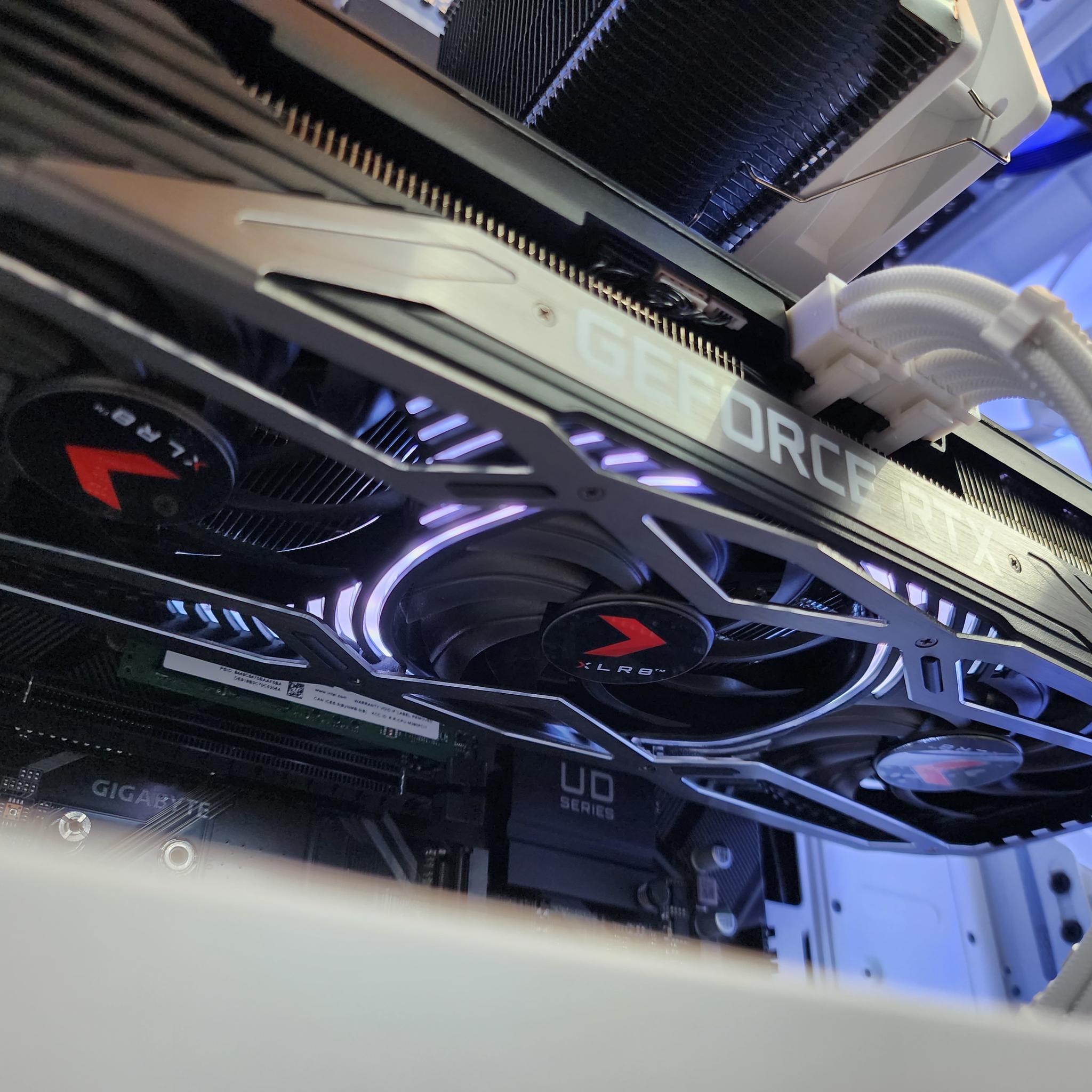 🤍💜RTX 3070 | Core i7 10700F | 32GB 3600MHz | 1TB NVMe SSD