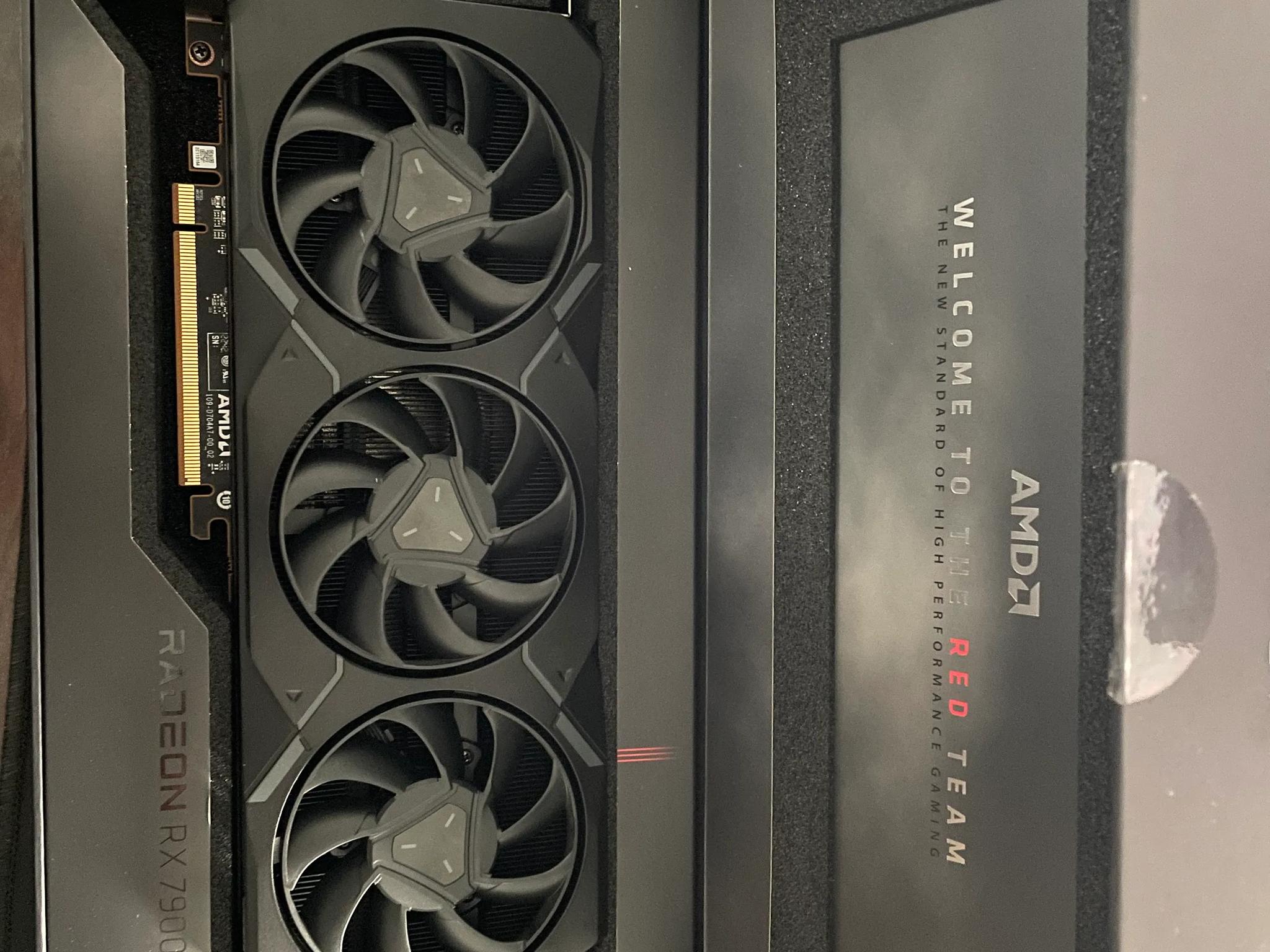 AMD Radeon RX 7900 XT Reference - Excellent Condition