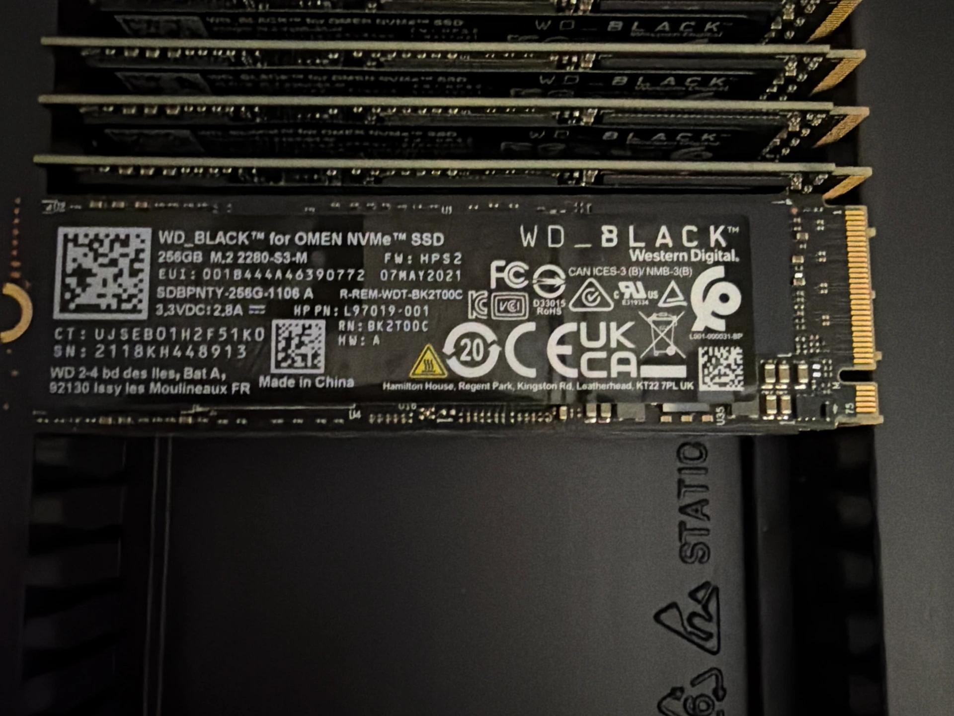 2X WD Black 256GB NVME SSD's