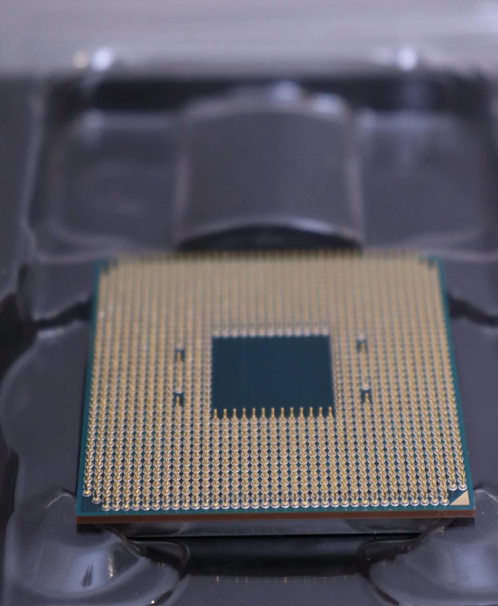 AMD Ryzen 7 5800X3D