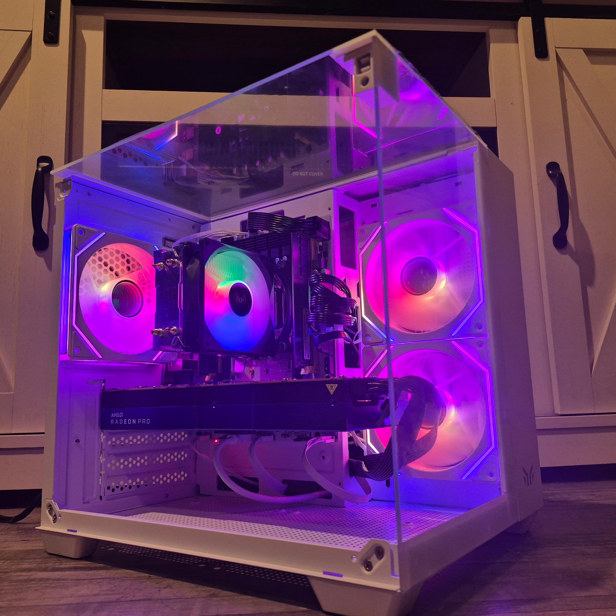 Xeon 8 Core, 16GB DDR4, 8GB AMD, 512GB SSD, Win11