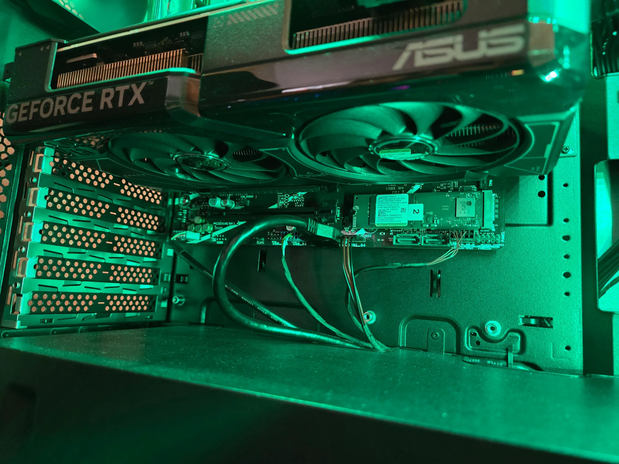 * CYBER SPECIAL* ASUS ROG i7-14700KF 32GB Memory RTX 4070 SUPER 2TB SSD