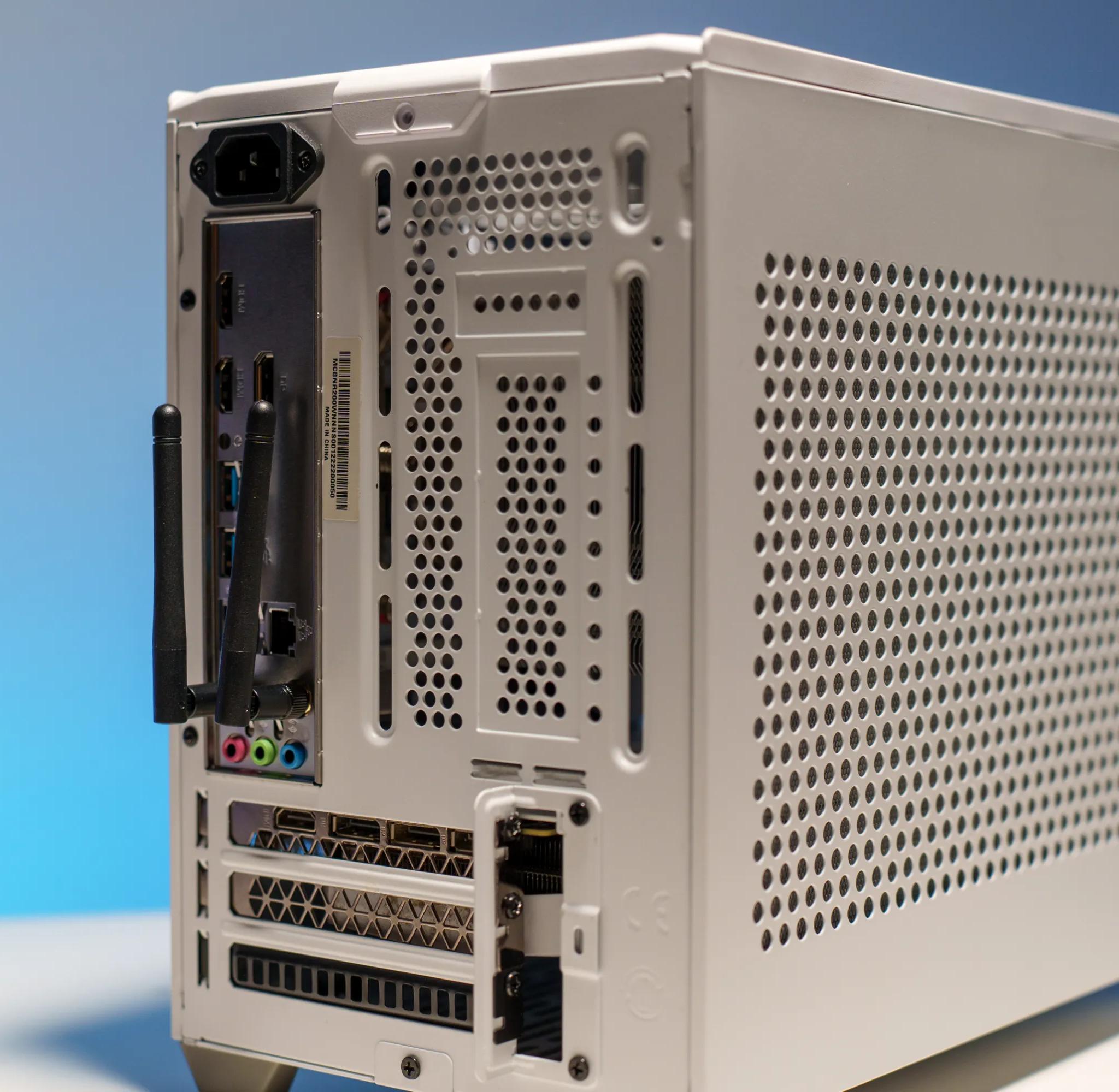 All White Mini-ITX Gaming PC | AMD Ryzen 7 5700x | RTX 3070 | 16GB DDR4 | 1TB M.2 | ARGB